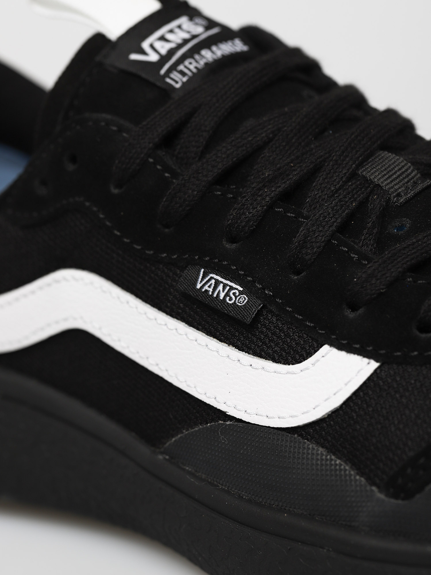 Buty Vans Ultrarange Exo Se (black)