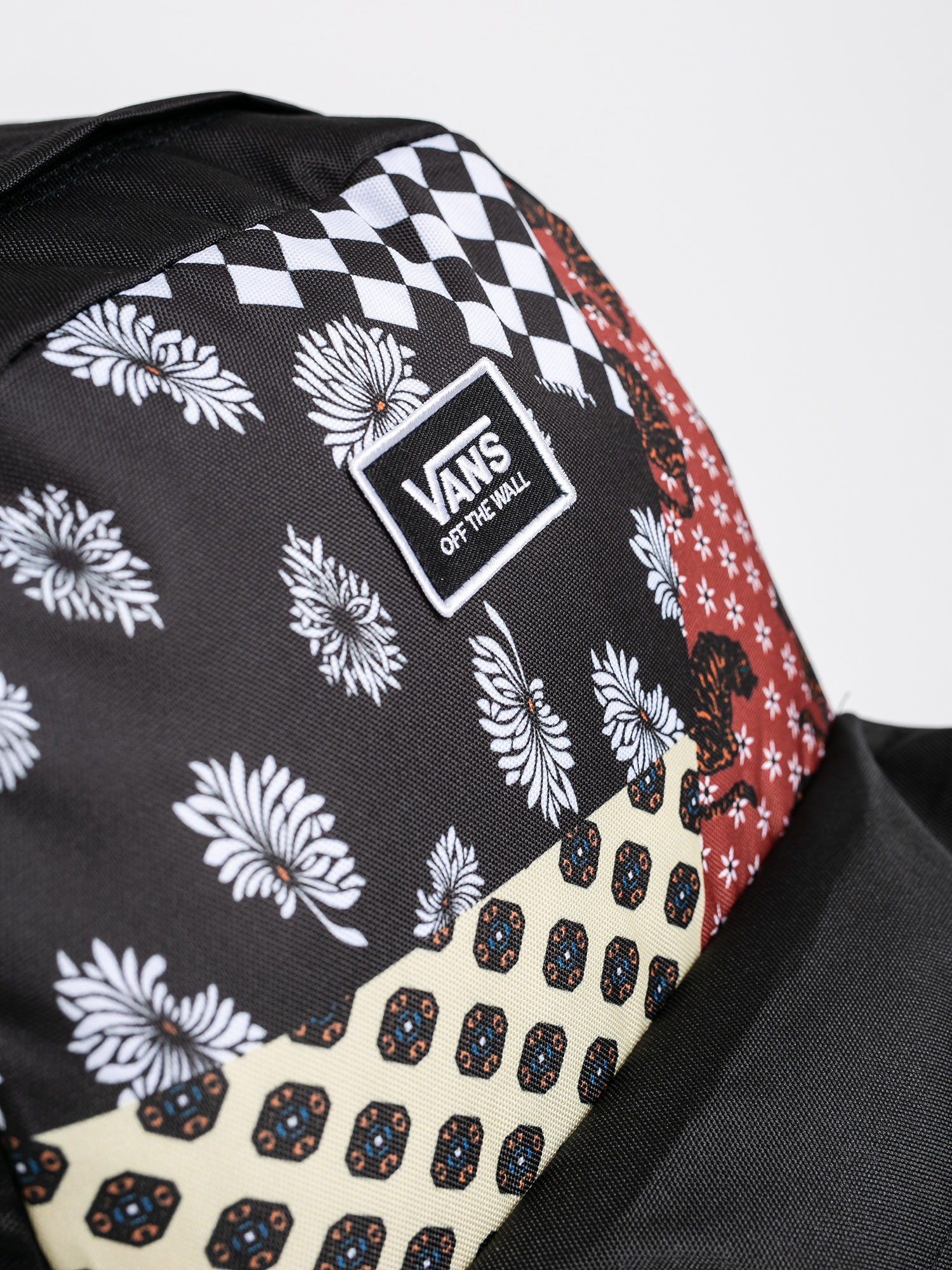 Plecak Vans Realm Classic Wmn (floral patchwork)