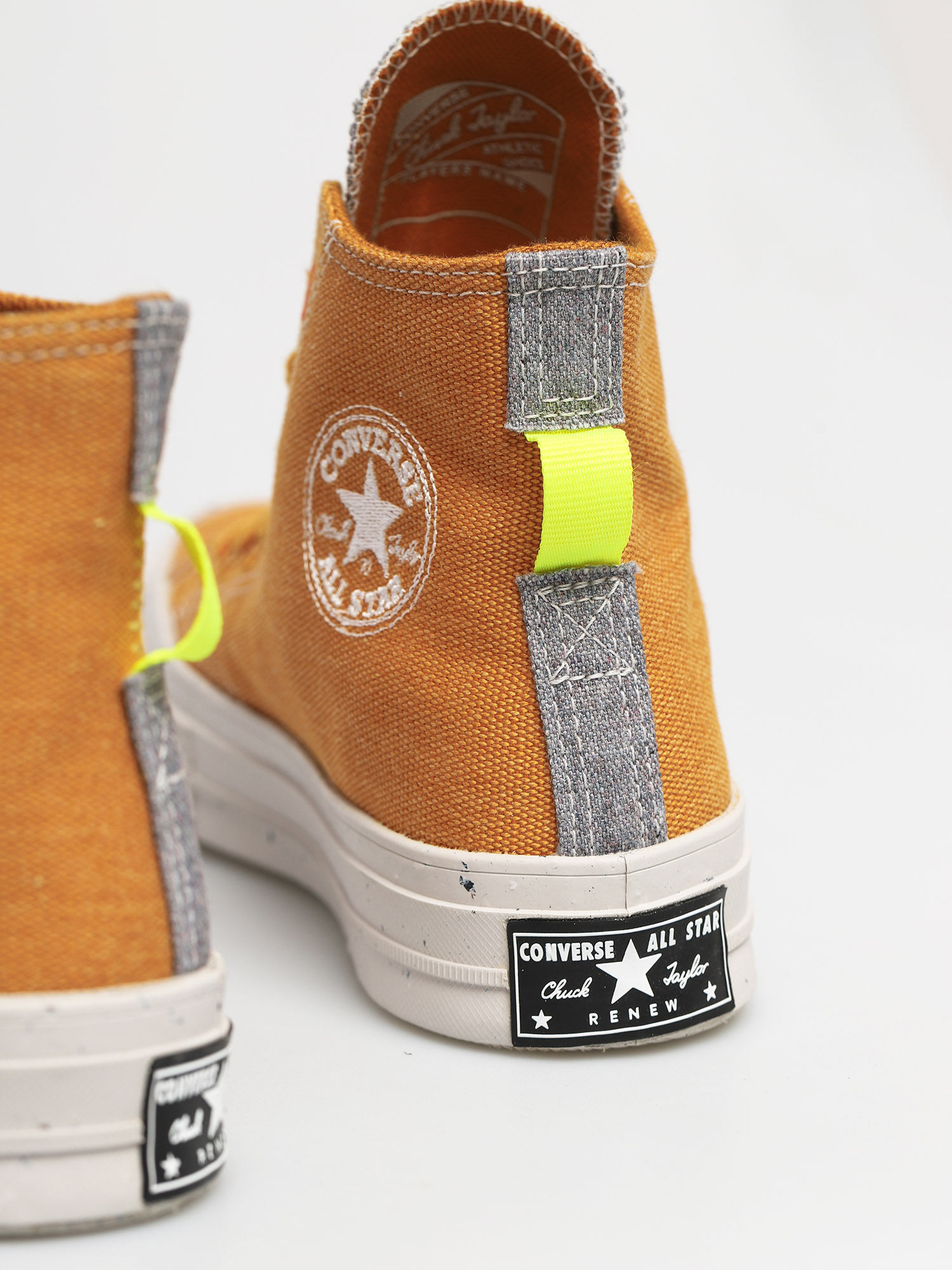 Trampki Converse Chuck 70 Renew Hi (saffron yellow/lemon)