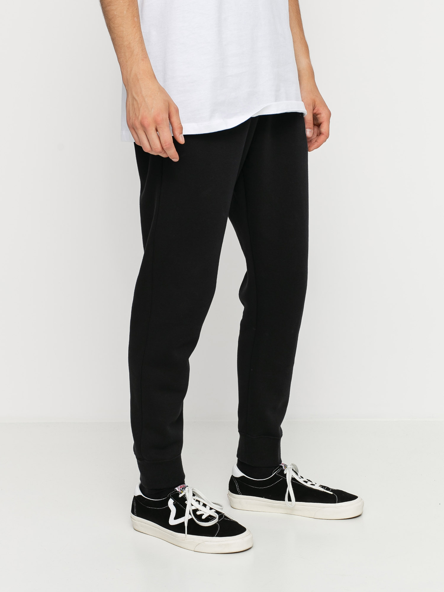Spodnie Nike Club Jogger (black/black/white)
