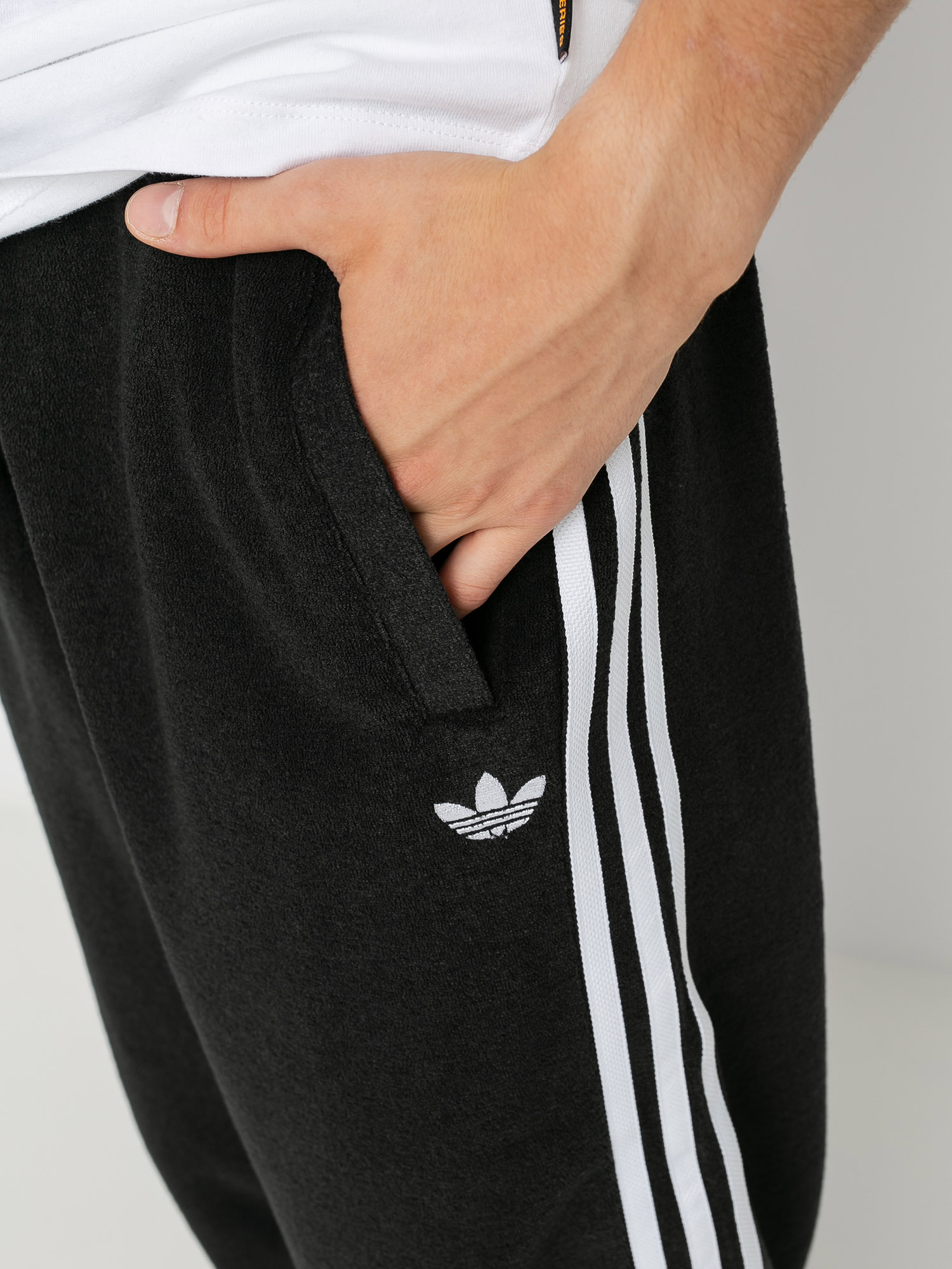 Spodnie adidas Bouclette Pnt (black/white)