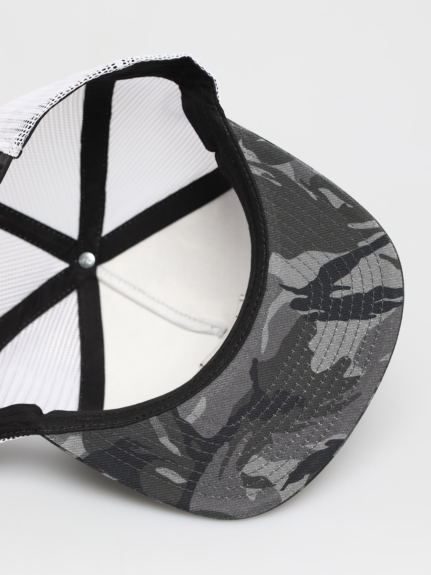 Czapka z daszkiem RVCA Va All The Way Truck ZD (black camo)