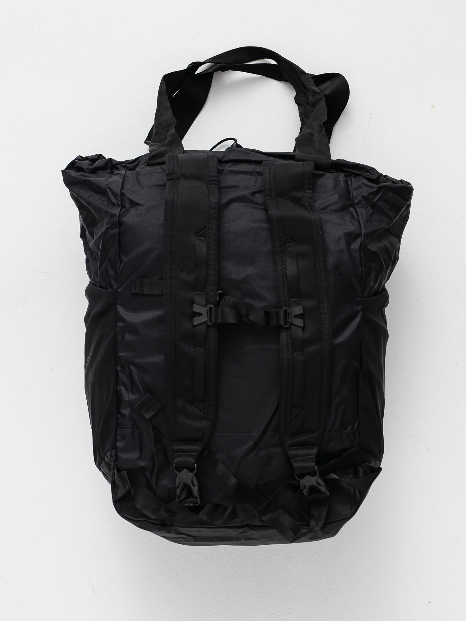 Plecak Patagonia Ultralight Black Hole Tote Pack (black)