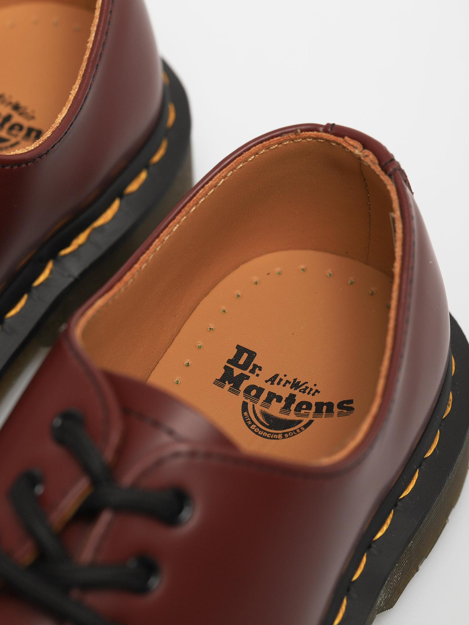 Buty Dr. Martens 1461 (smooth cherry red)