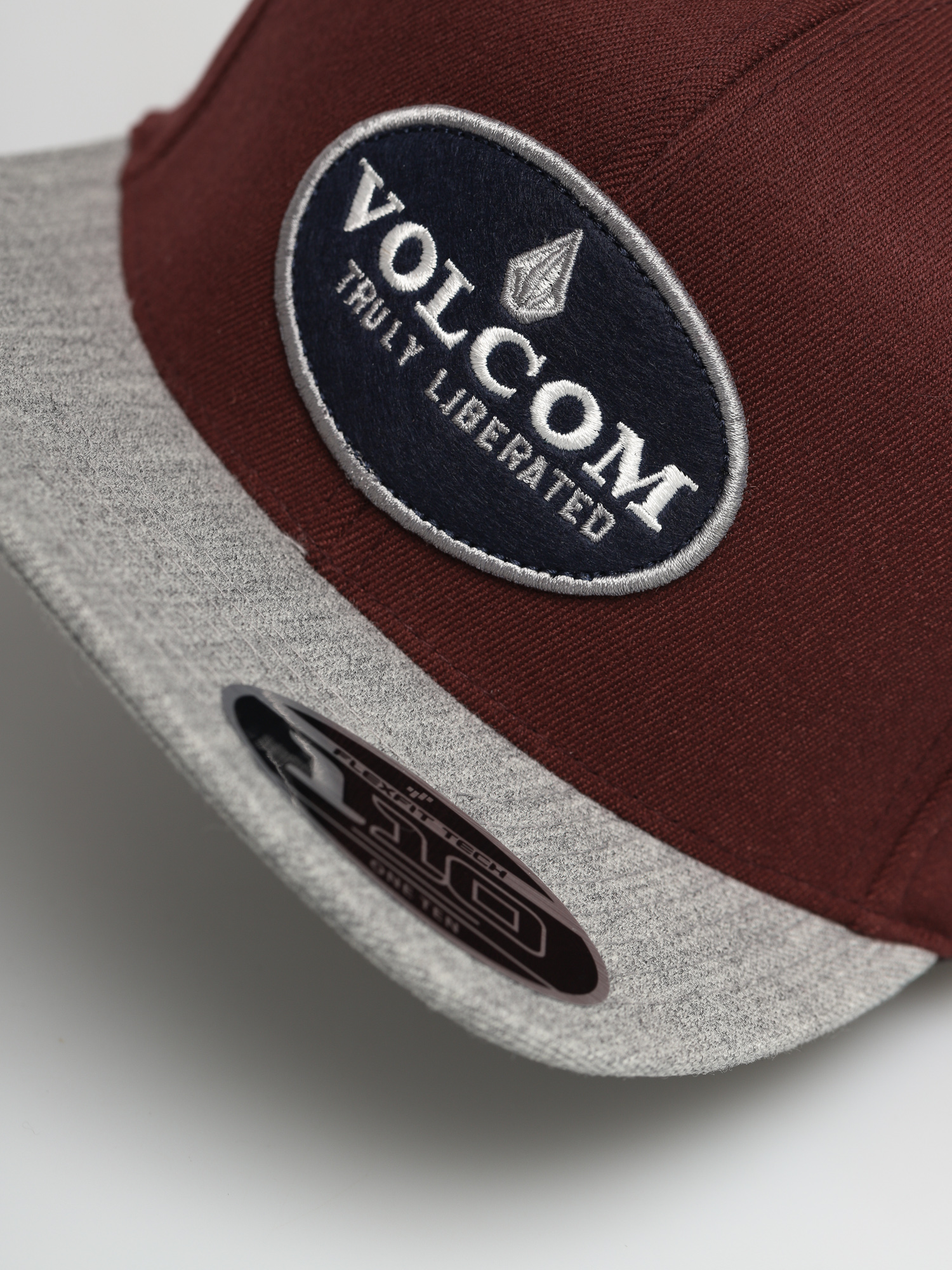 Czapka z daszkiem Volcom Liberated 110 ZD (port)