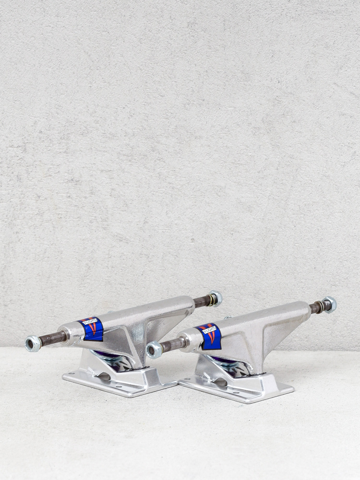 Traki Venture All Polished V Light Hi (silver/w purple)