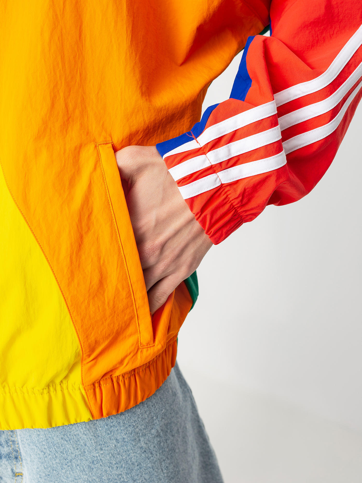 Kurtka adidas Originals Pride Off Cente (multco/white)
