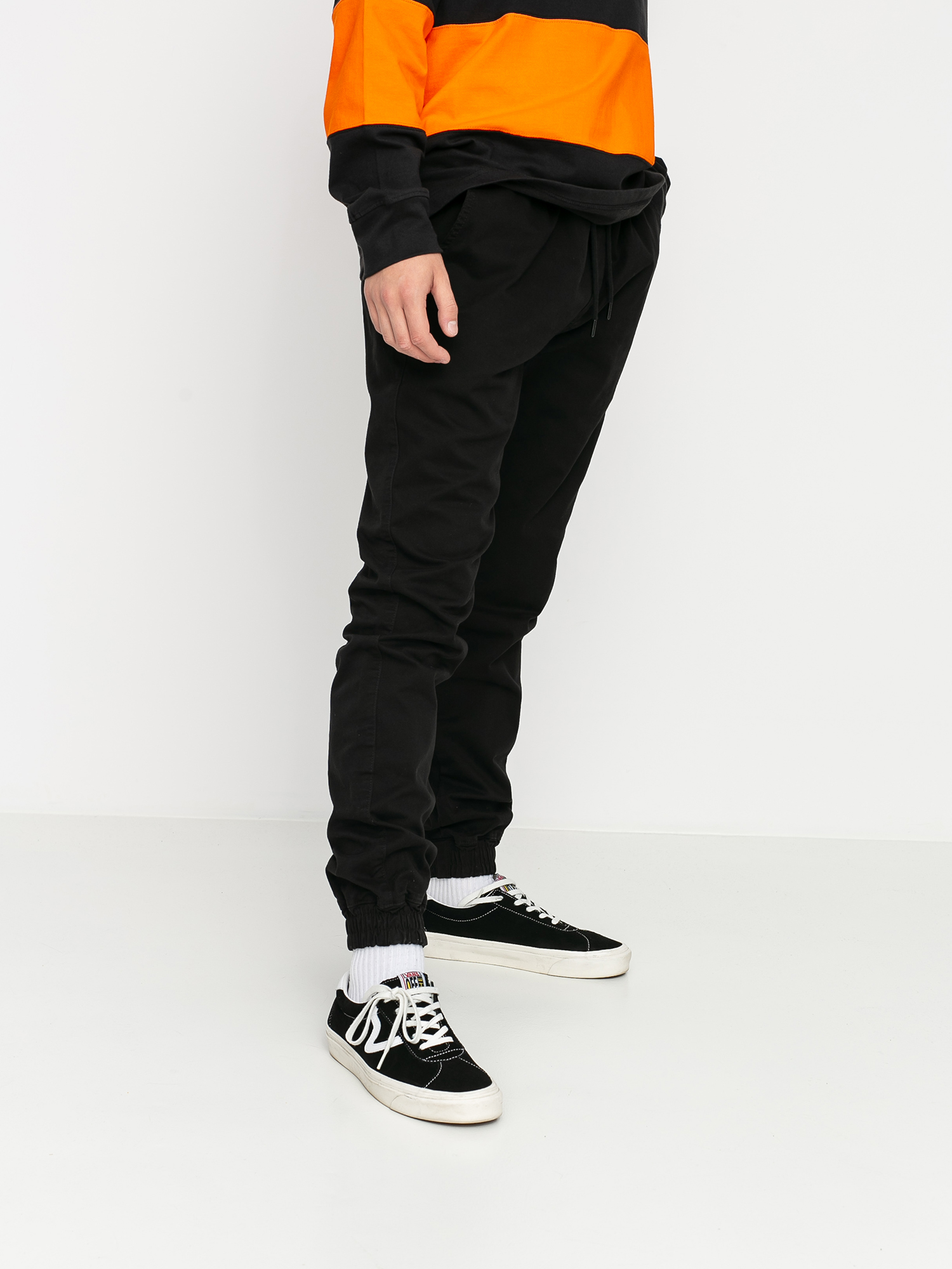 Spodnie Malita Jogger (black paidley)
