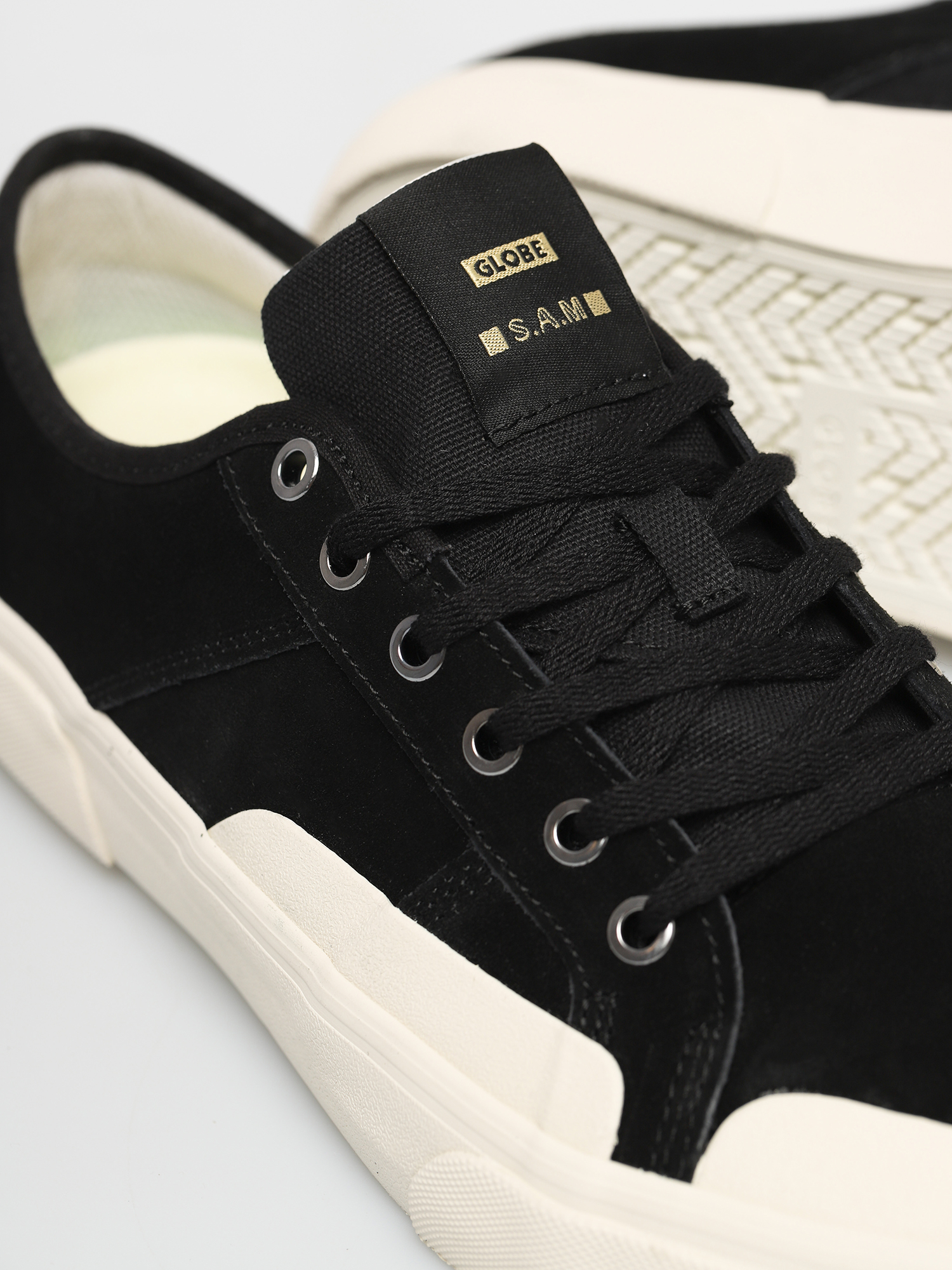 Buty Globe Surplus (black/cream/montano)