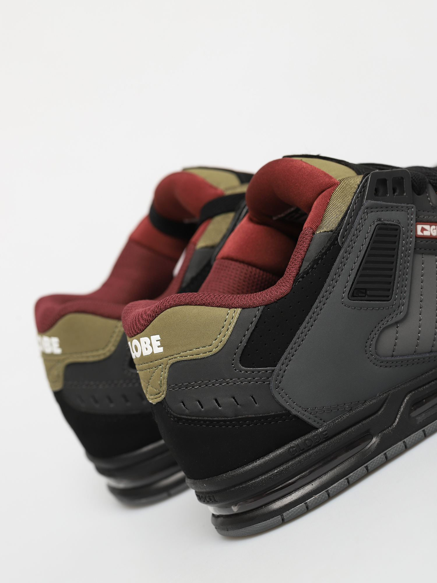Buty Globe Sabre (charcoal/black/iron)