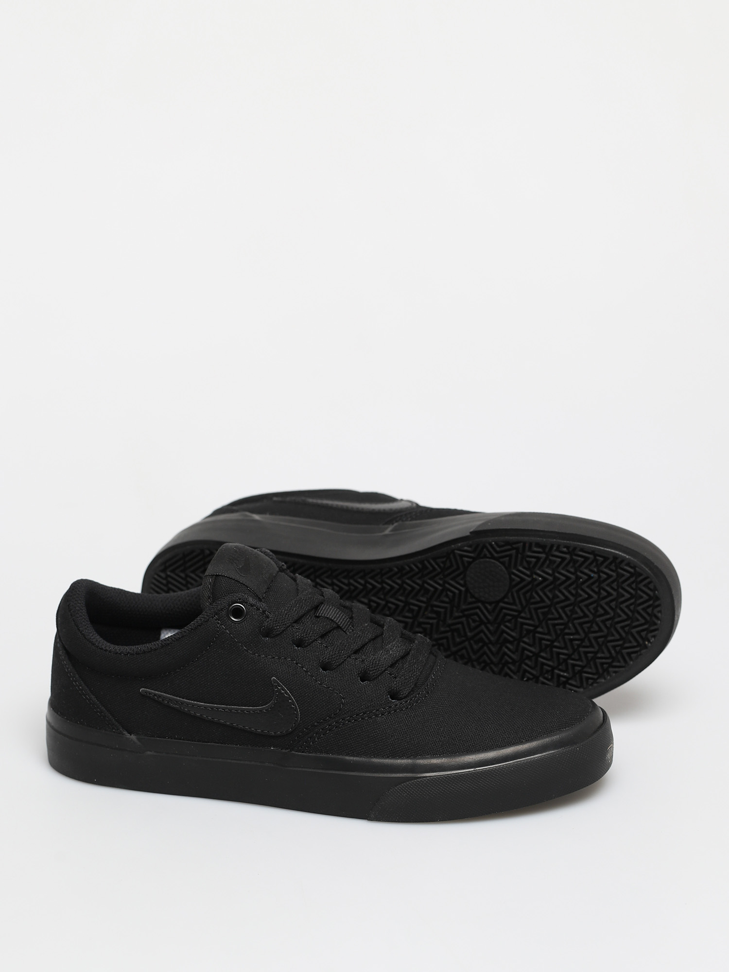 nike charge sb black