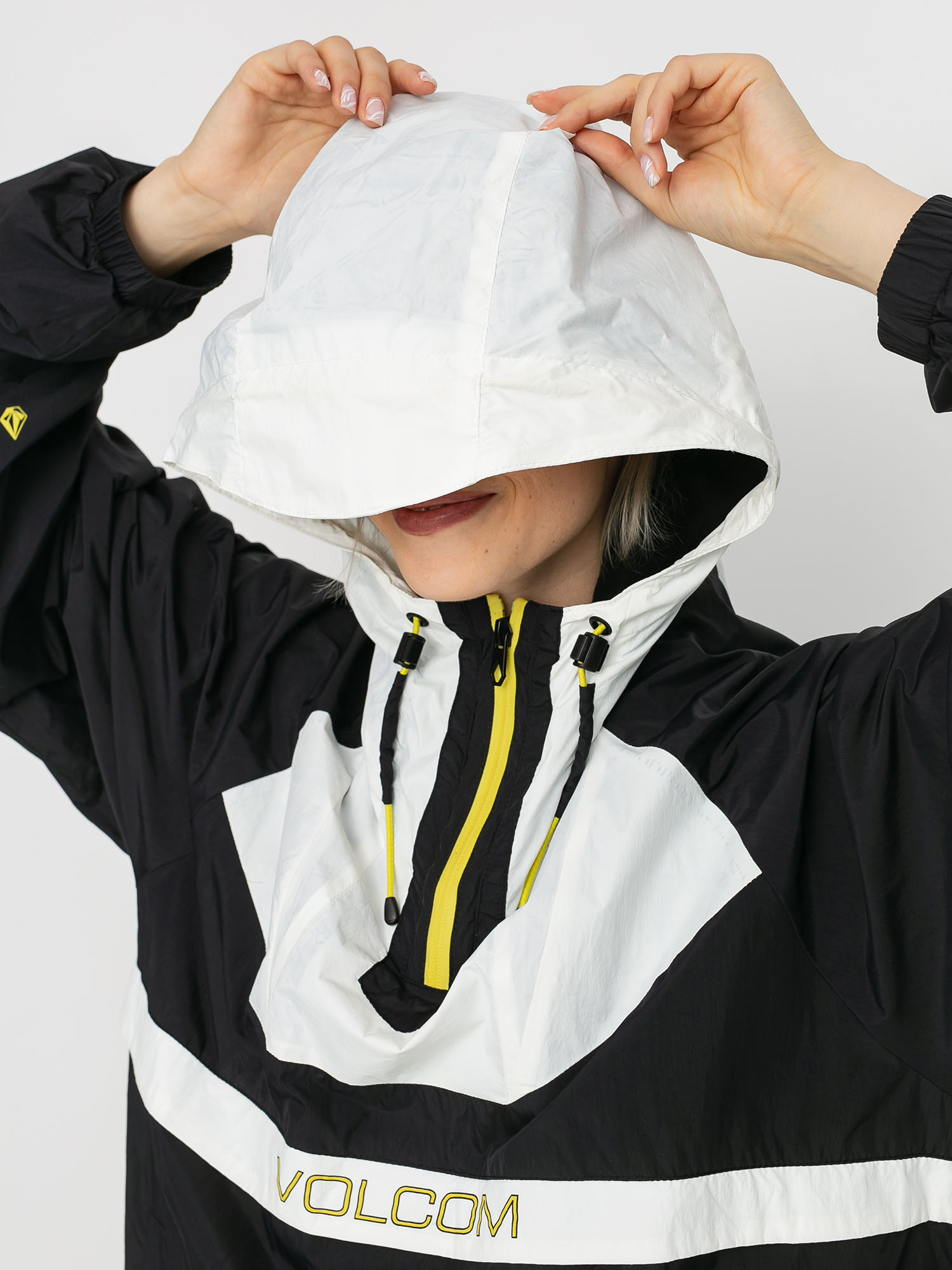 Kurtka Volcom Throback Ins Wmn (black)