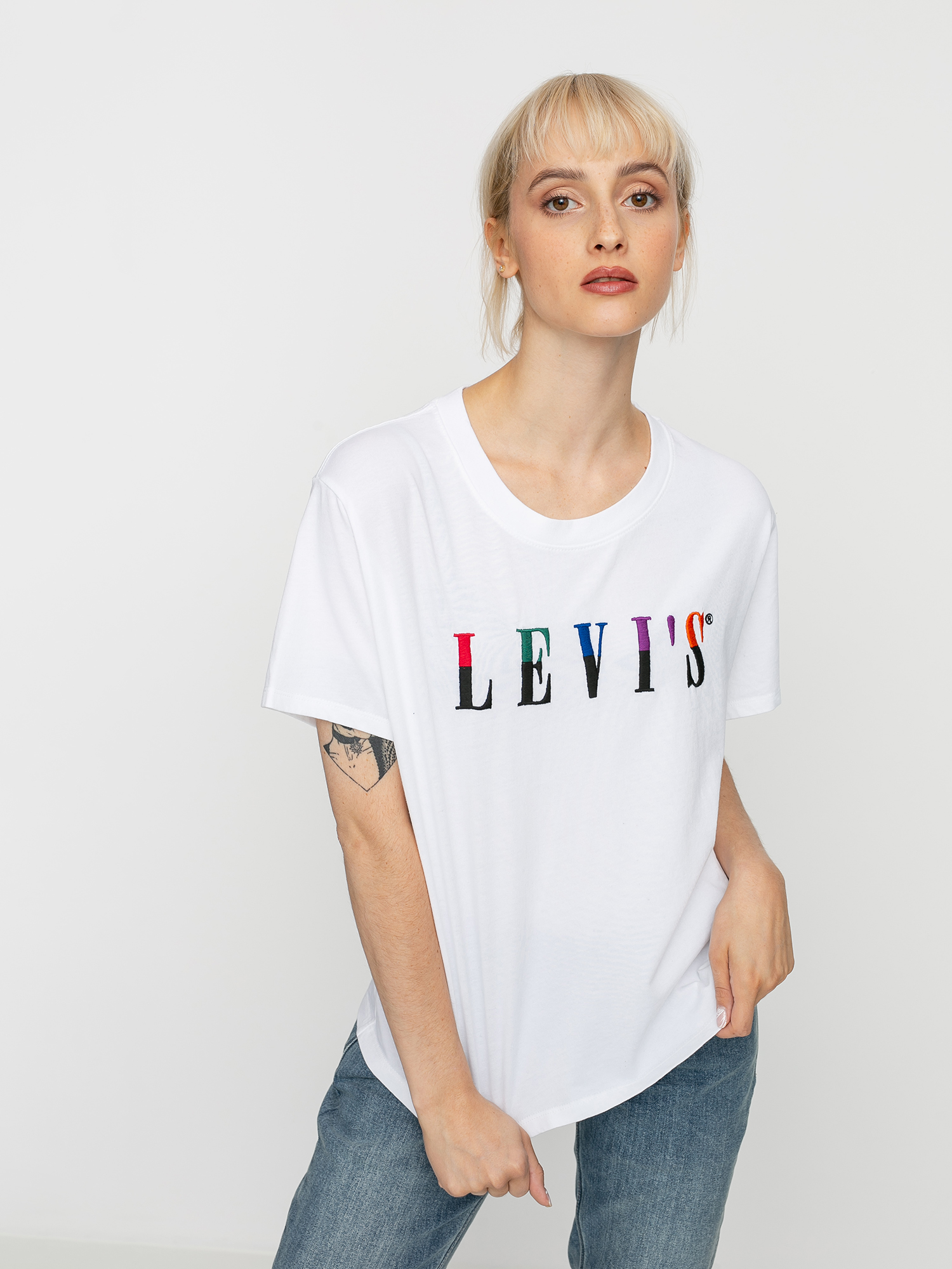 T-shirt Levi's® Graphic Varsity Wmn (split serif multicolor white)