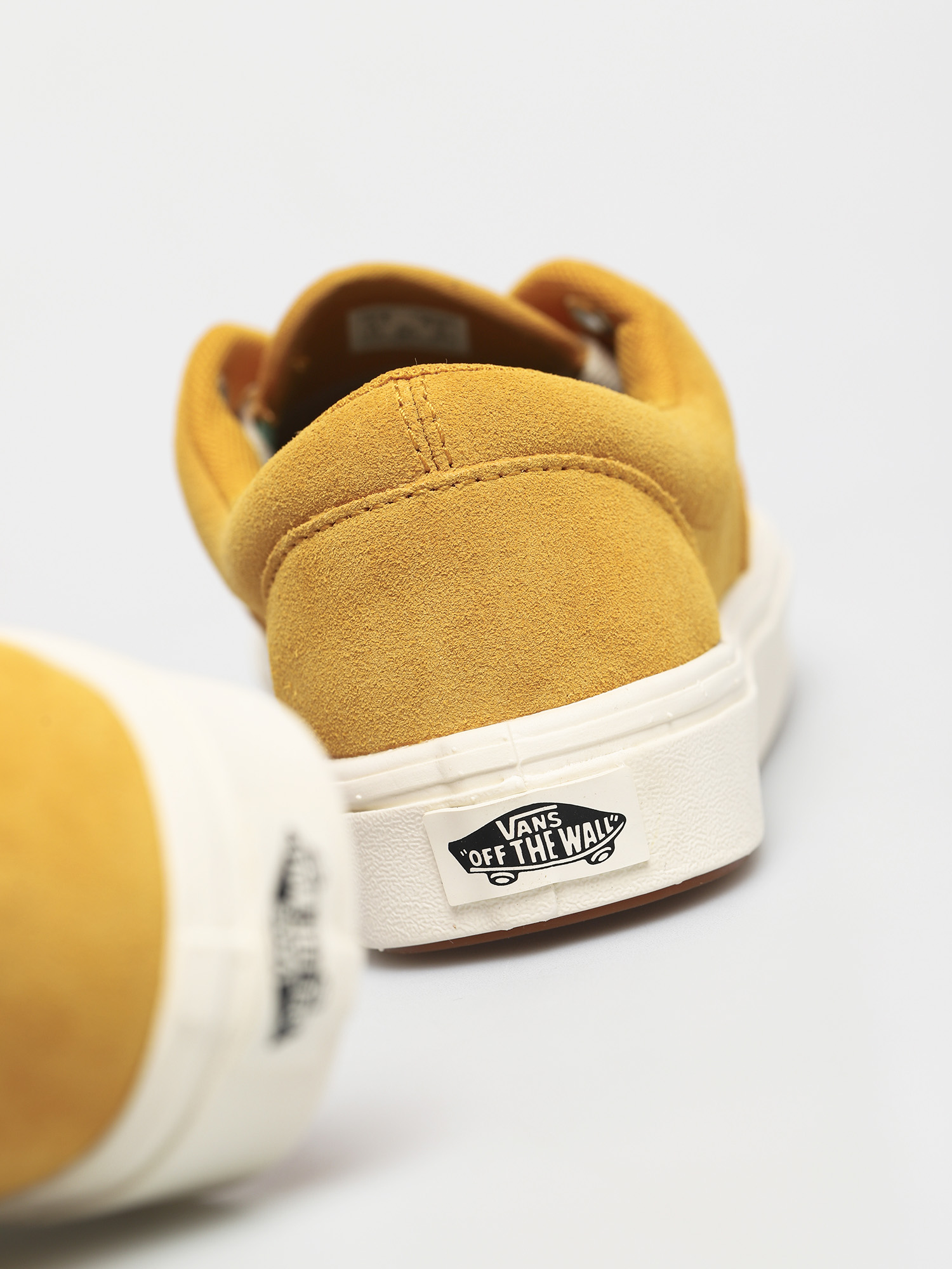 Buty Vans Comfycush Era (freshman/honeygoldmshmlw)