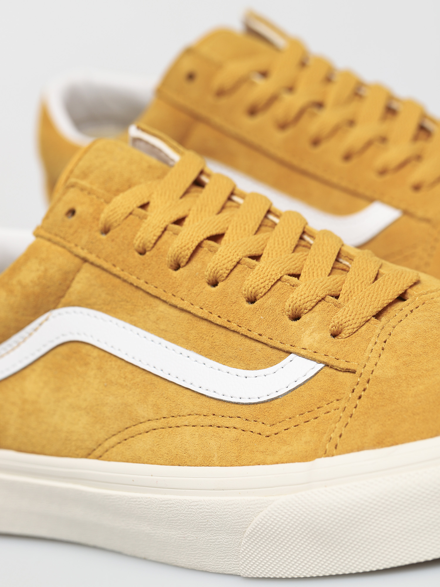 Buty Vans Old Skool (pig suede/honeygoldtrwht)