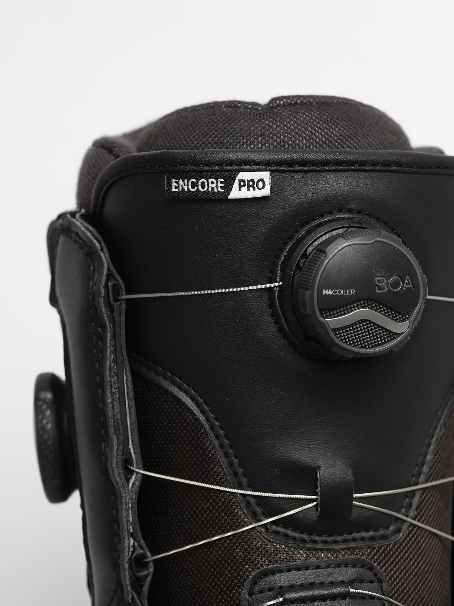 Damskie Buty snowboardowe Vans Encore Pro (black/irridescent)