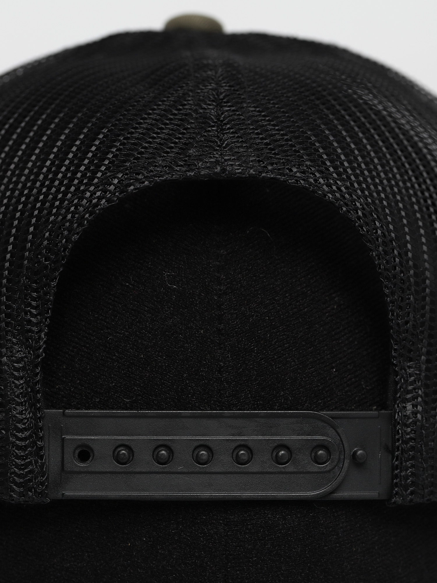 Czapka z daszkiem Brixton Crest Mp Mesh Cap (military olive)