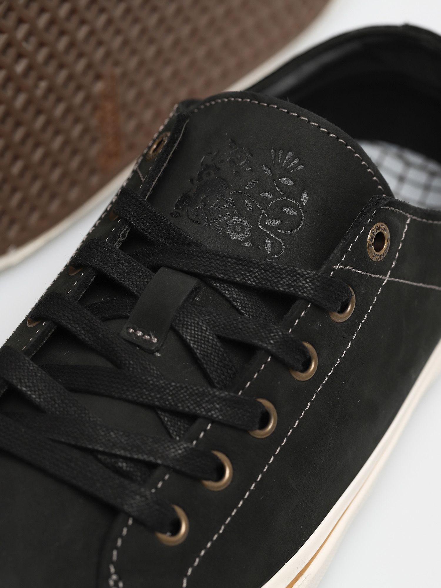 Buty Emerica Omen Lo Sb Reserve (black raw)