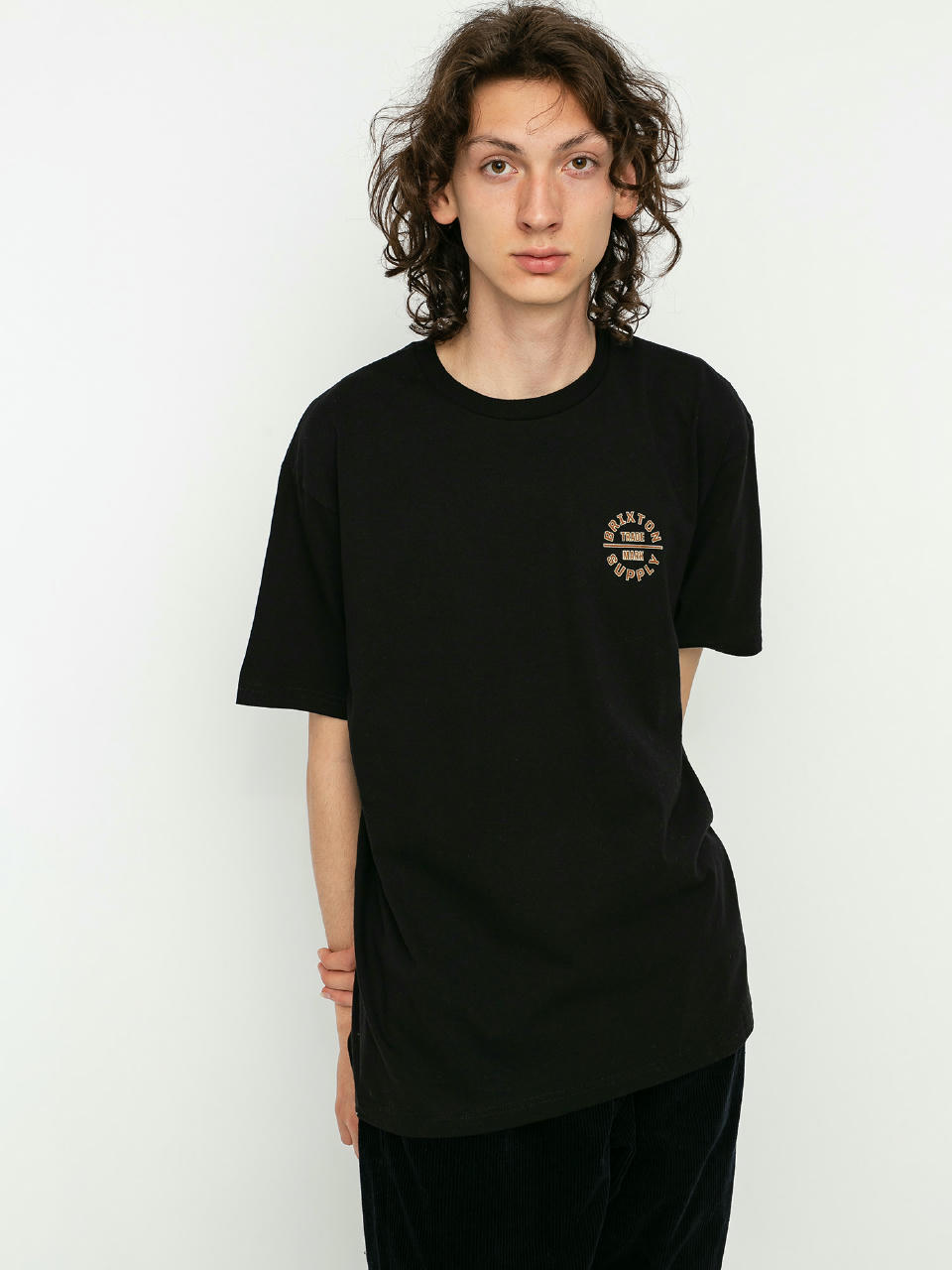 T-shirt Brixton Oath V (black/dark brick)