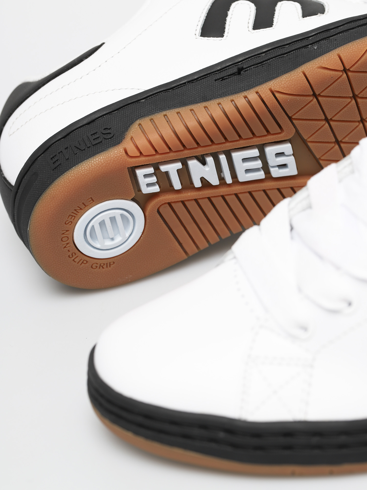 Buty Etnies Calli Cut (white/black/red)