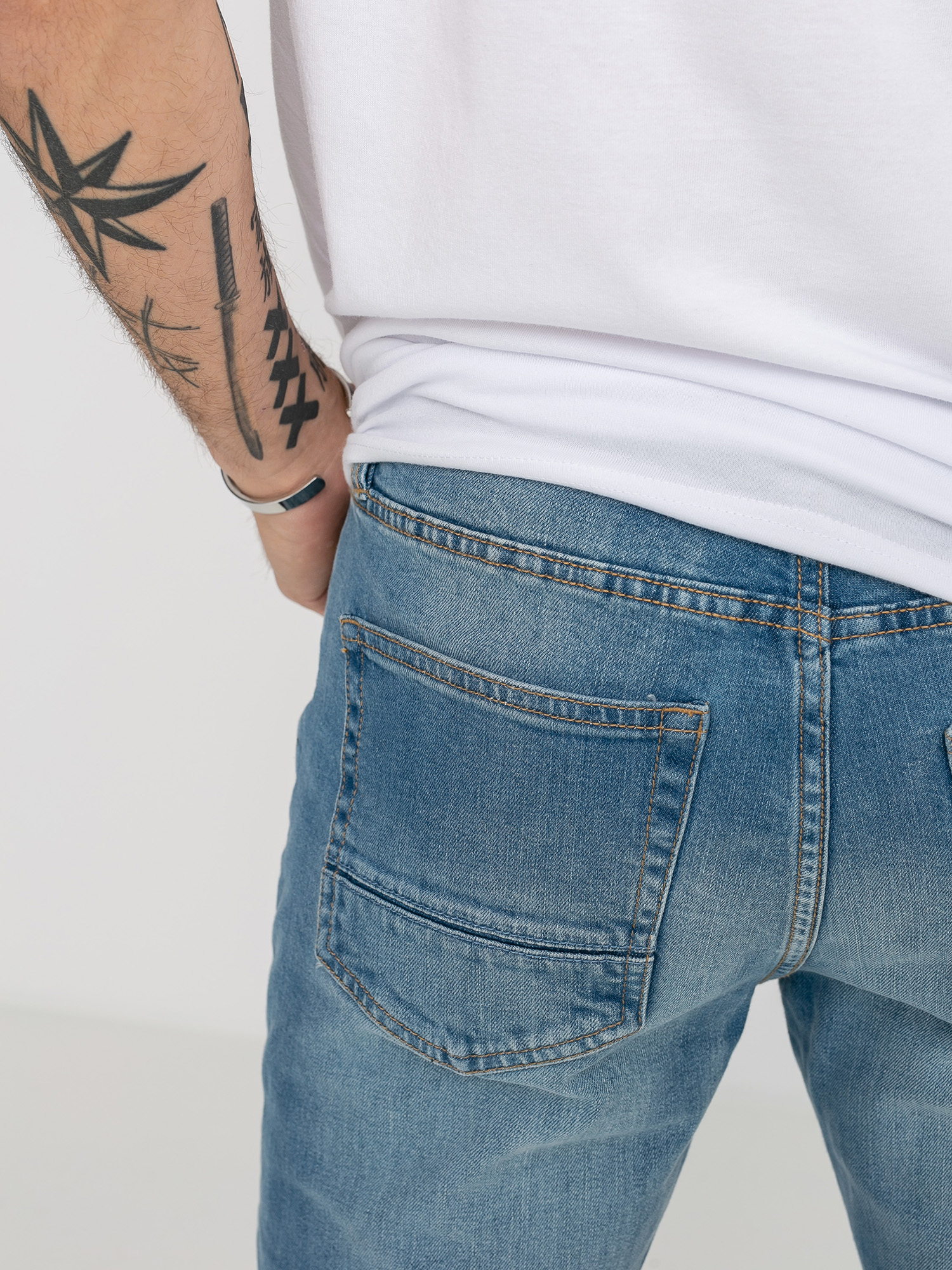 Spodnie DC Worker Straight Stretch (light indigo bleach)