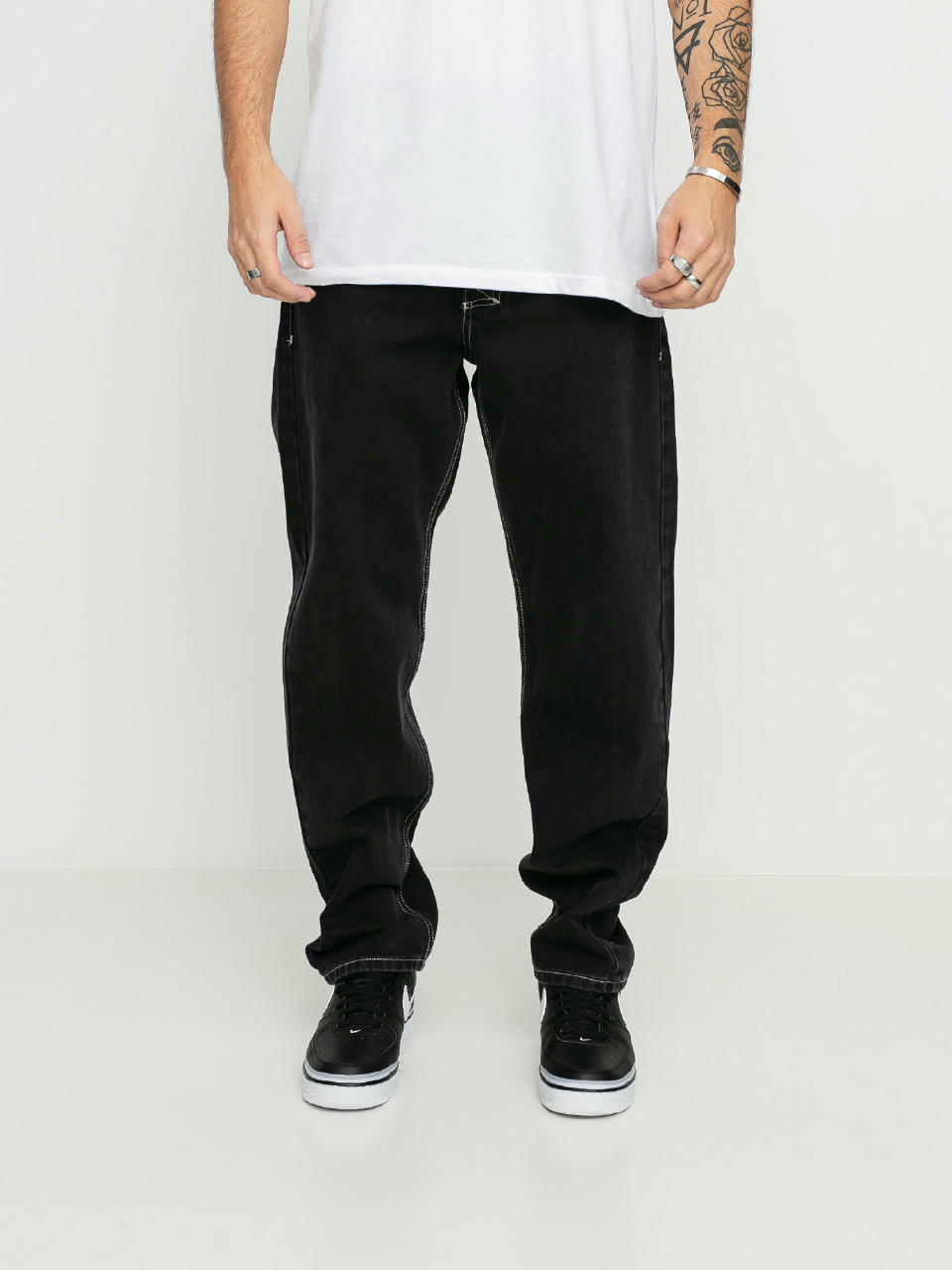 Spodnie MassDnm Craft Jeans Baggy Fit (black rinse)