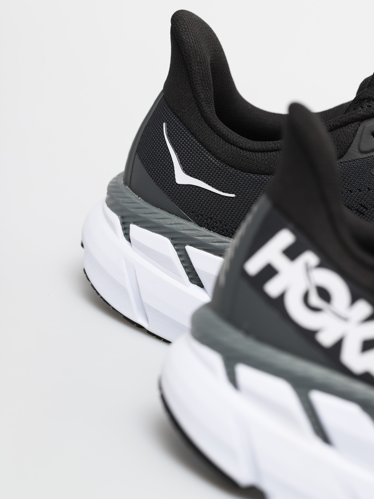 Buty Hoka One One Clifton 7 (black/white)