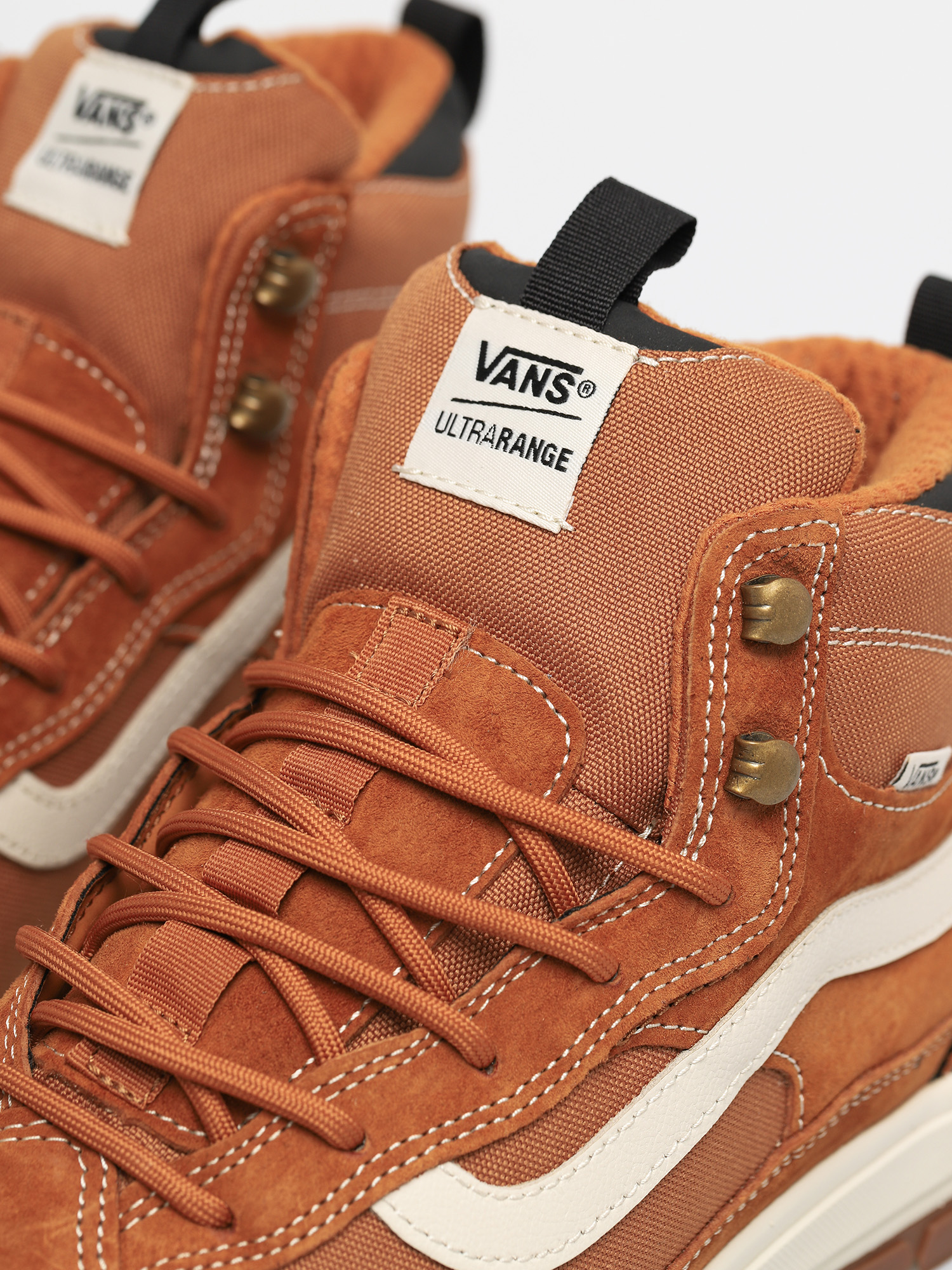 Buty Vans Ultrarange Exo Hi Mte (pumpkin spice)