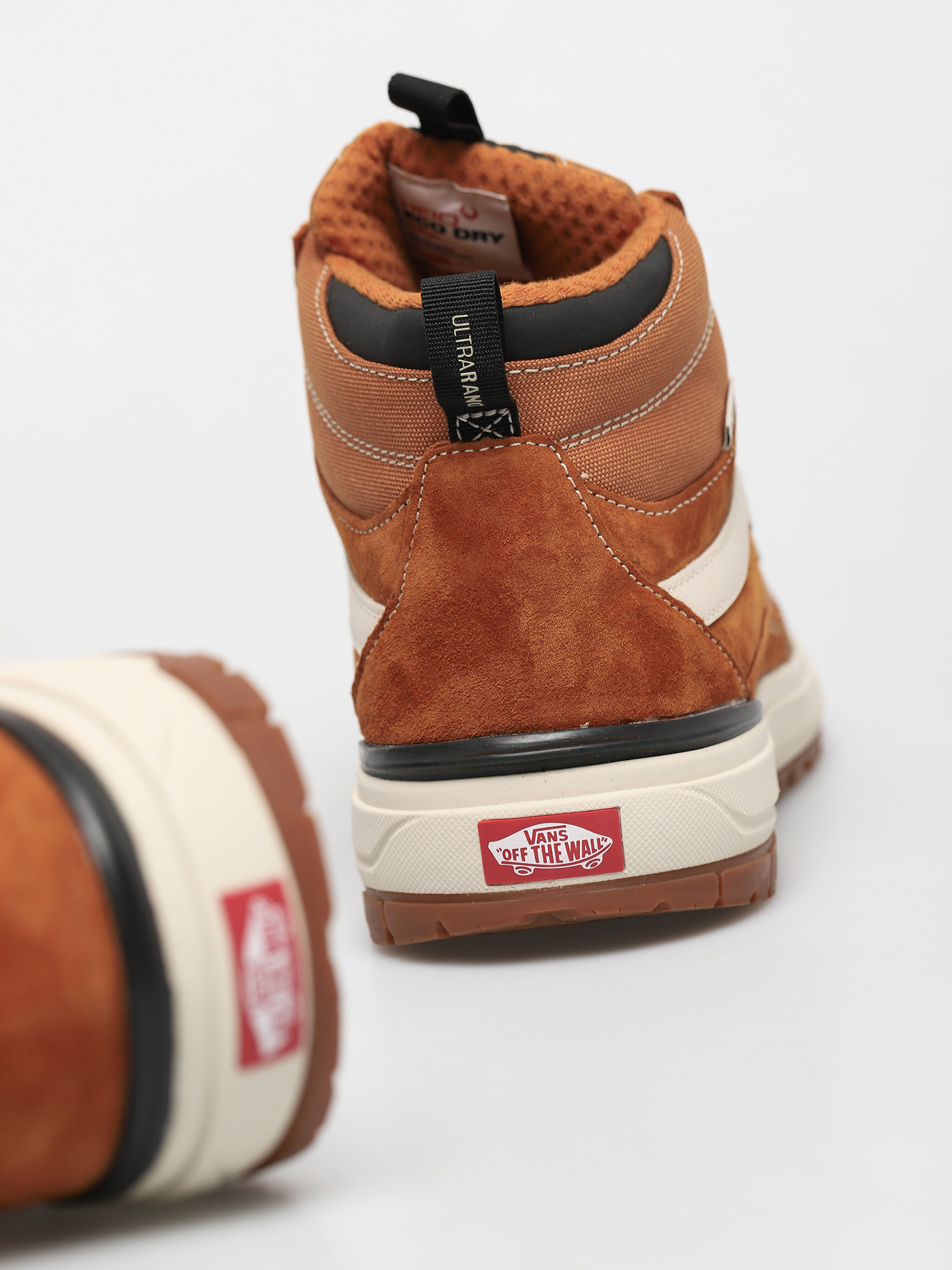 Buty Vans Ultrarange Exo Hi Mte (pumpkin spice)