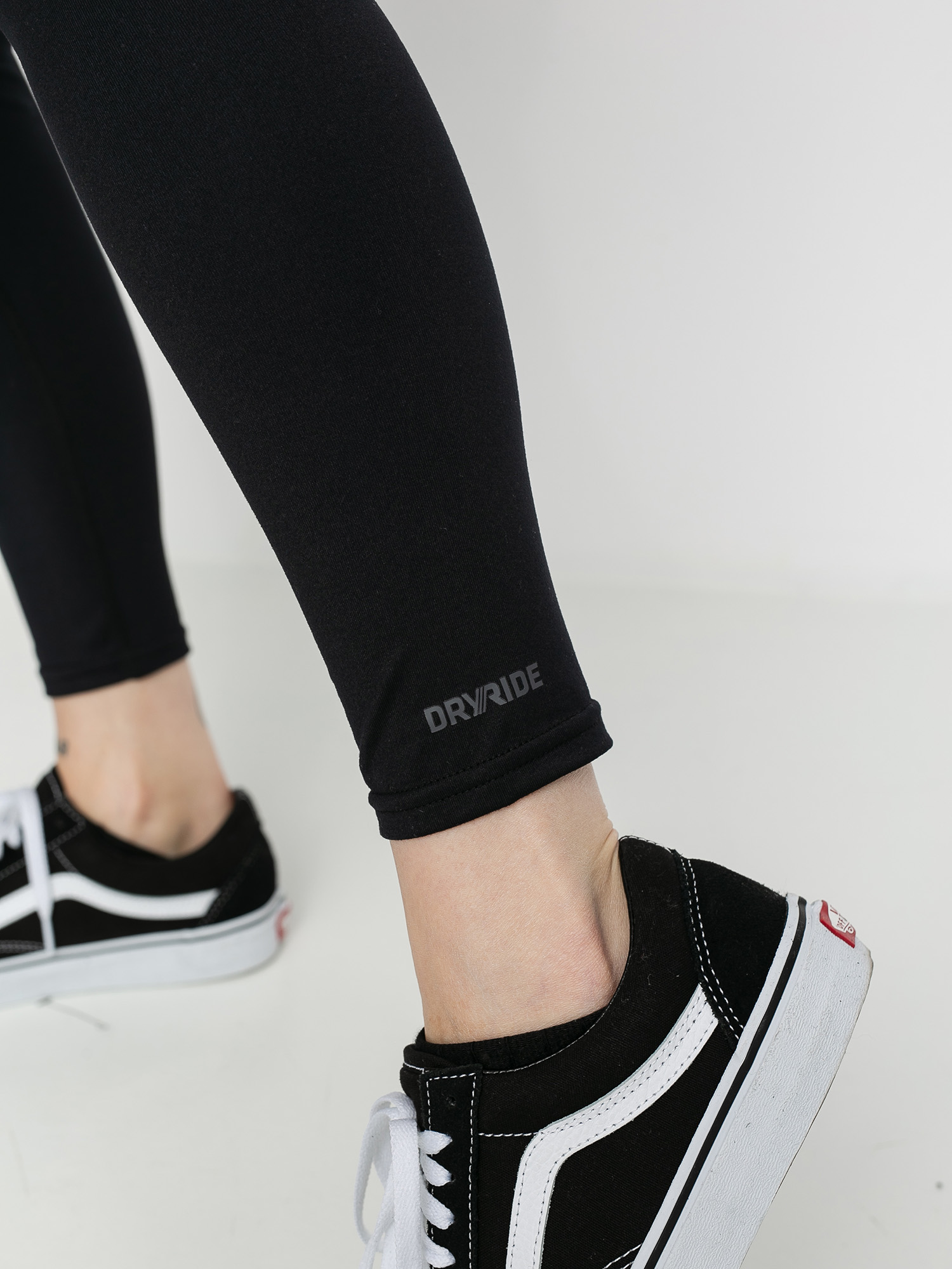 Damskie Legginsy aktywne Burton Midweight Base Layer Pant (true black)