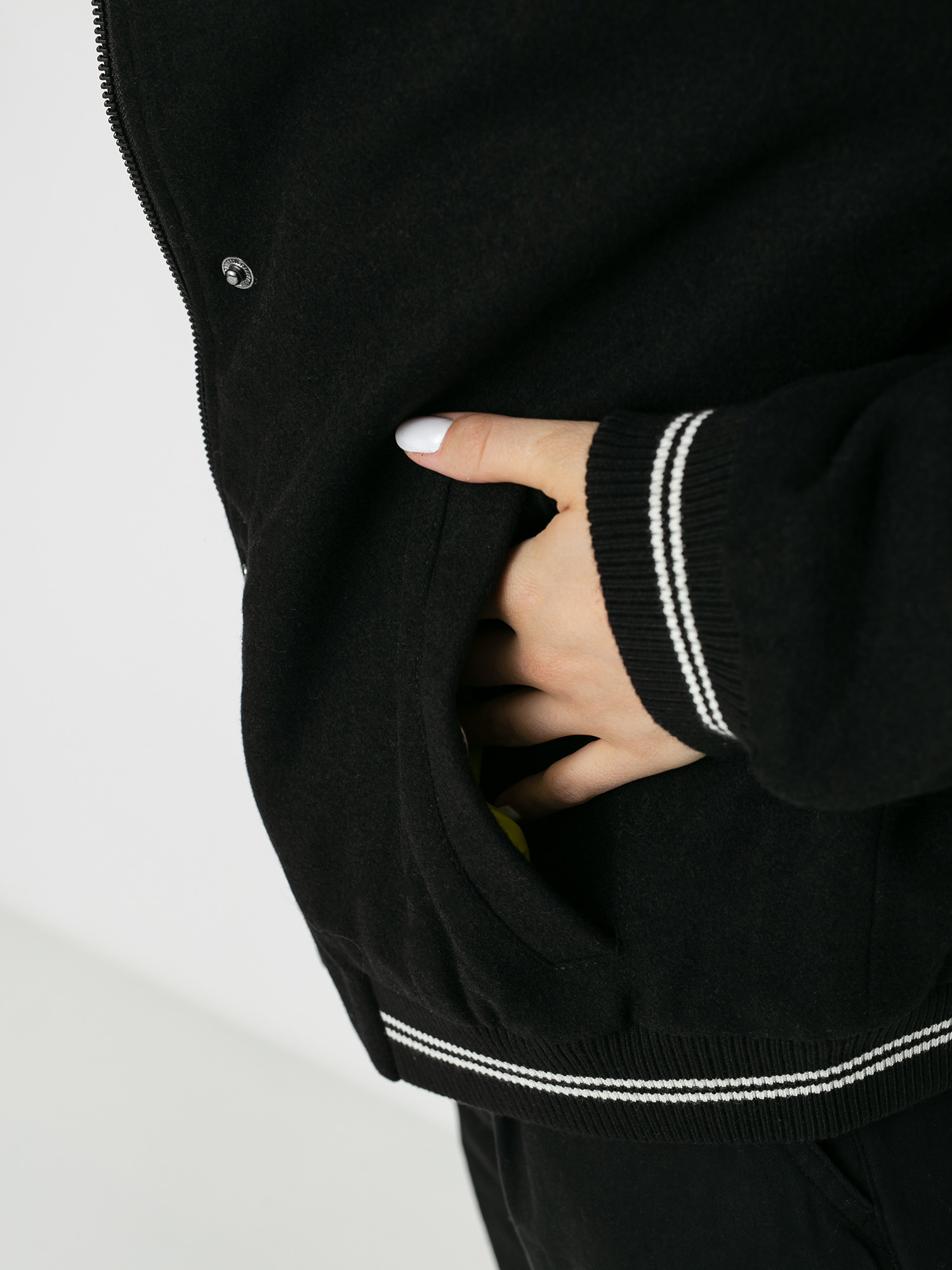 Kurtka Volcom Tinyted Bomber Wmn (black)