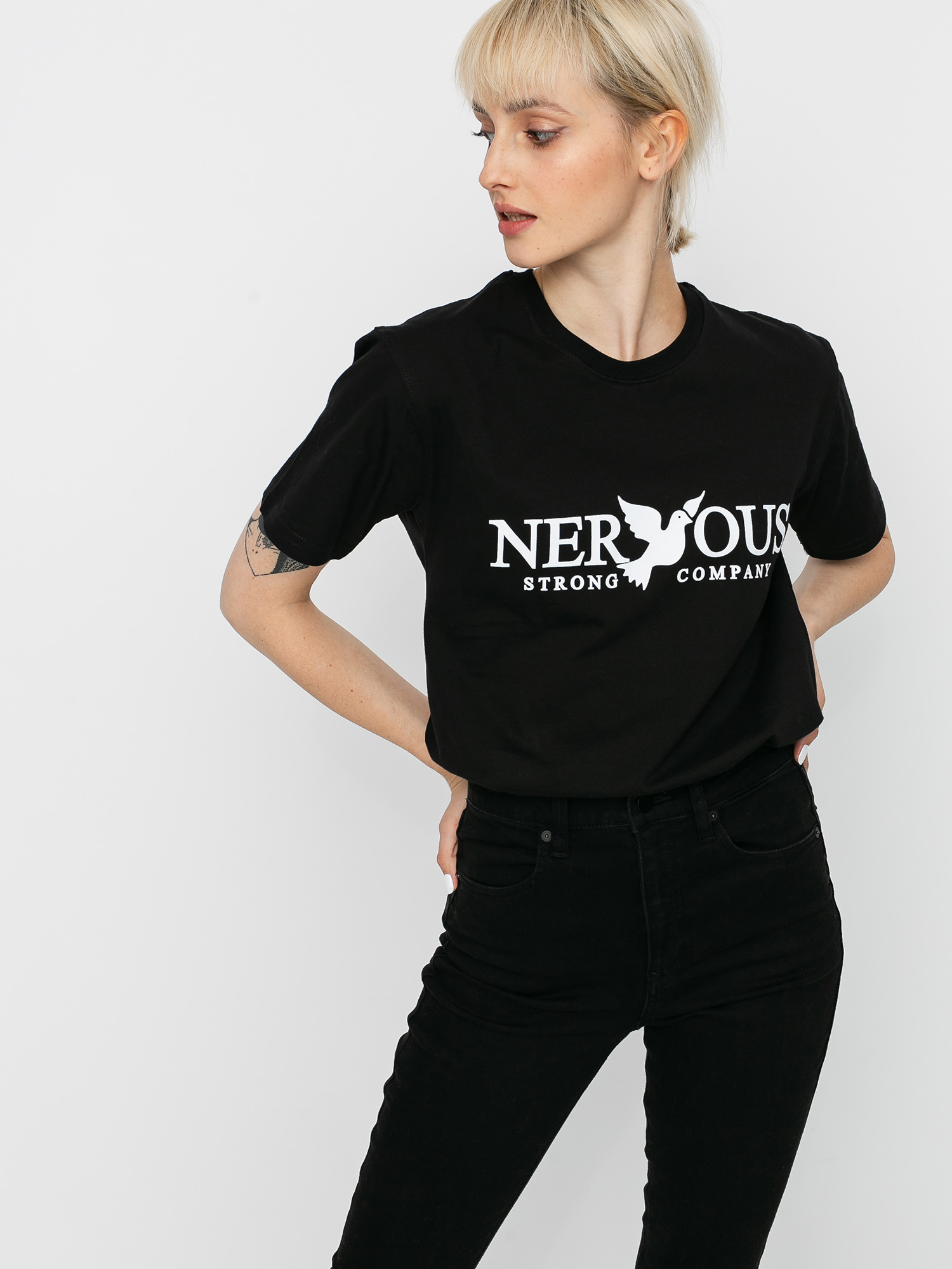 T-shirt Nervous Classic Wmn (black)