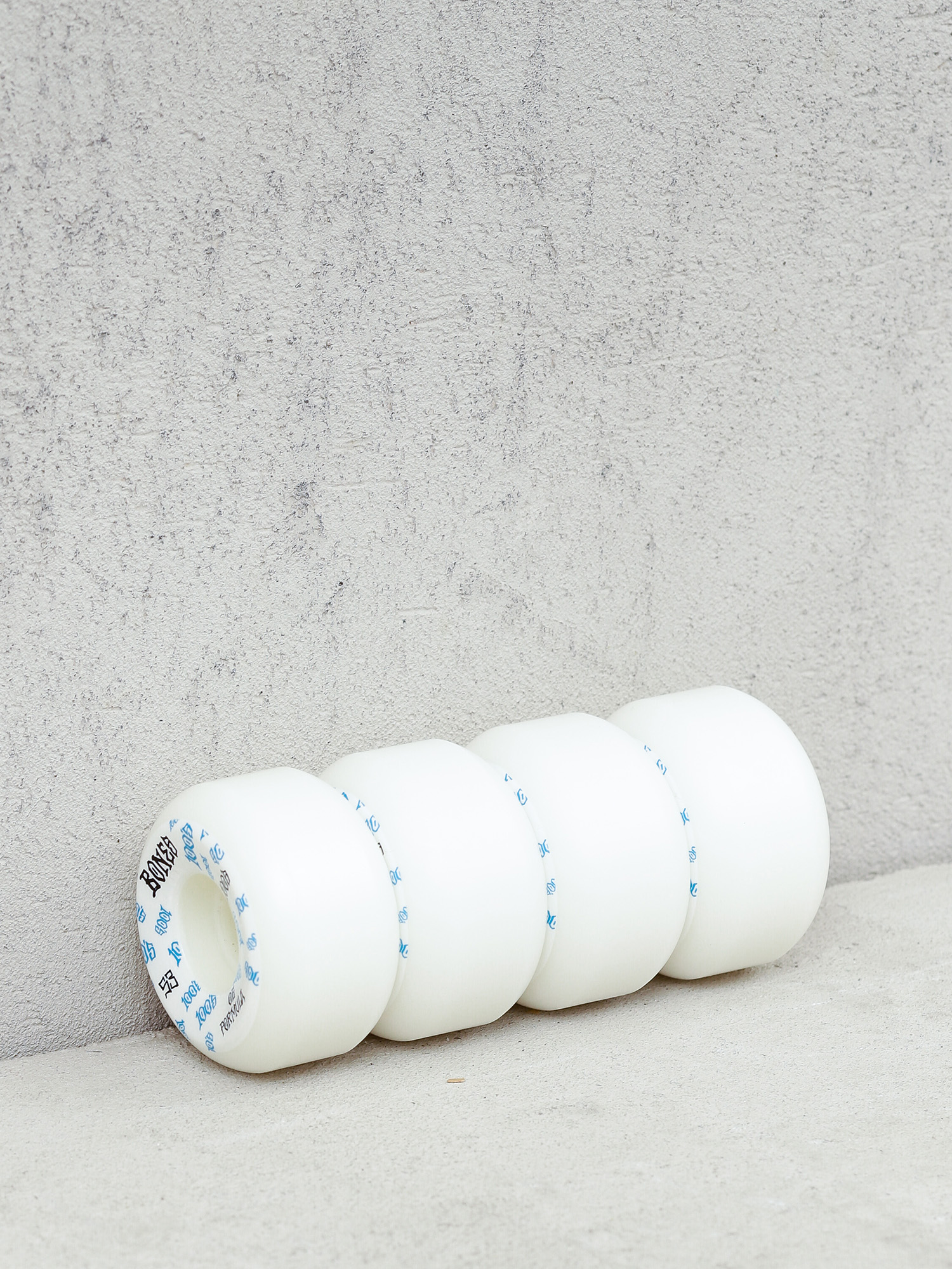 Kółka Bones 100#13 Sidecut V5 (white/blue)