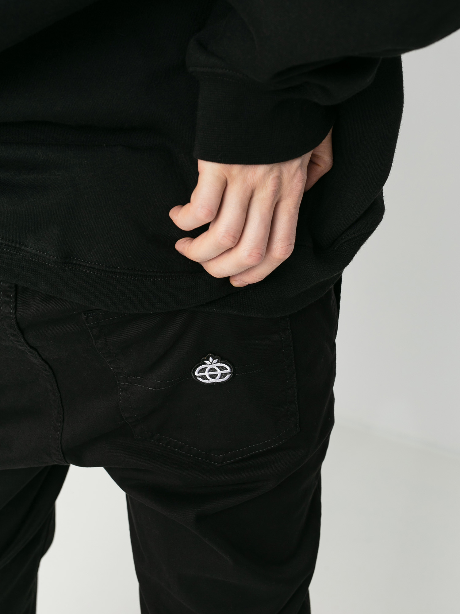 Spodnie Elade Jogger Pants Icon Mini Logo (black)