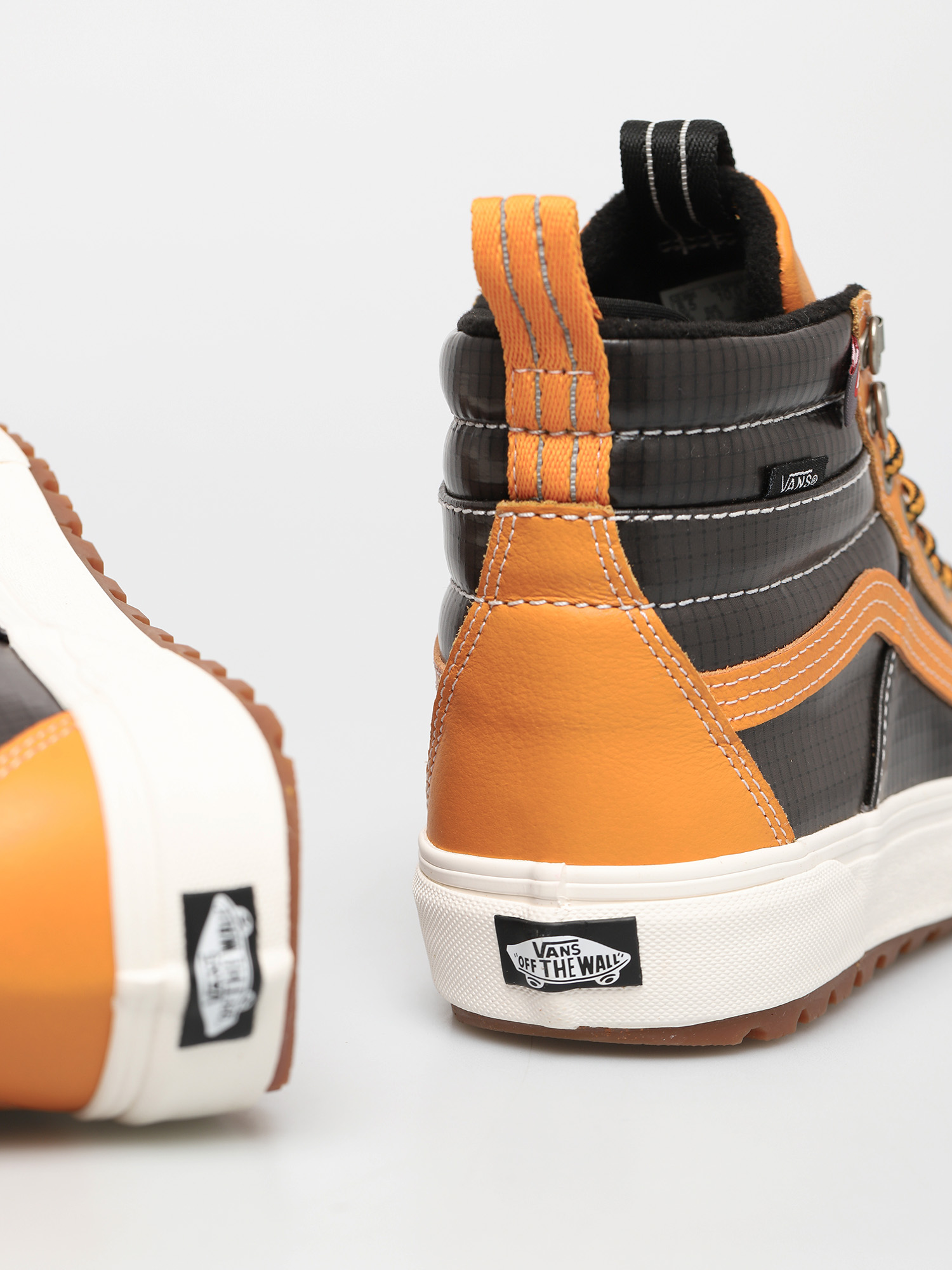 Buty Vans Sk8 Hi Mte 2 0 Dx (apricot/black)