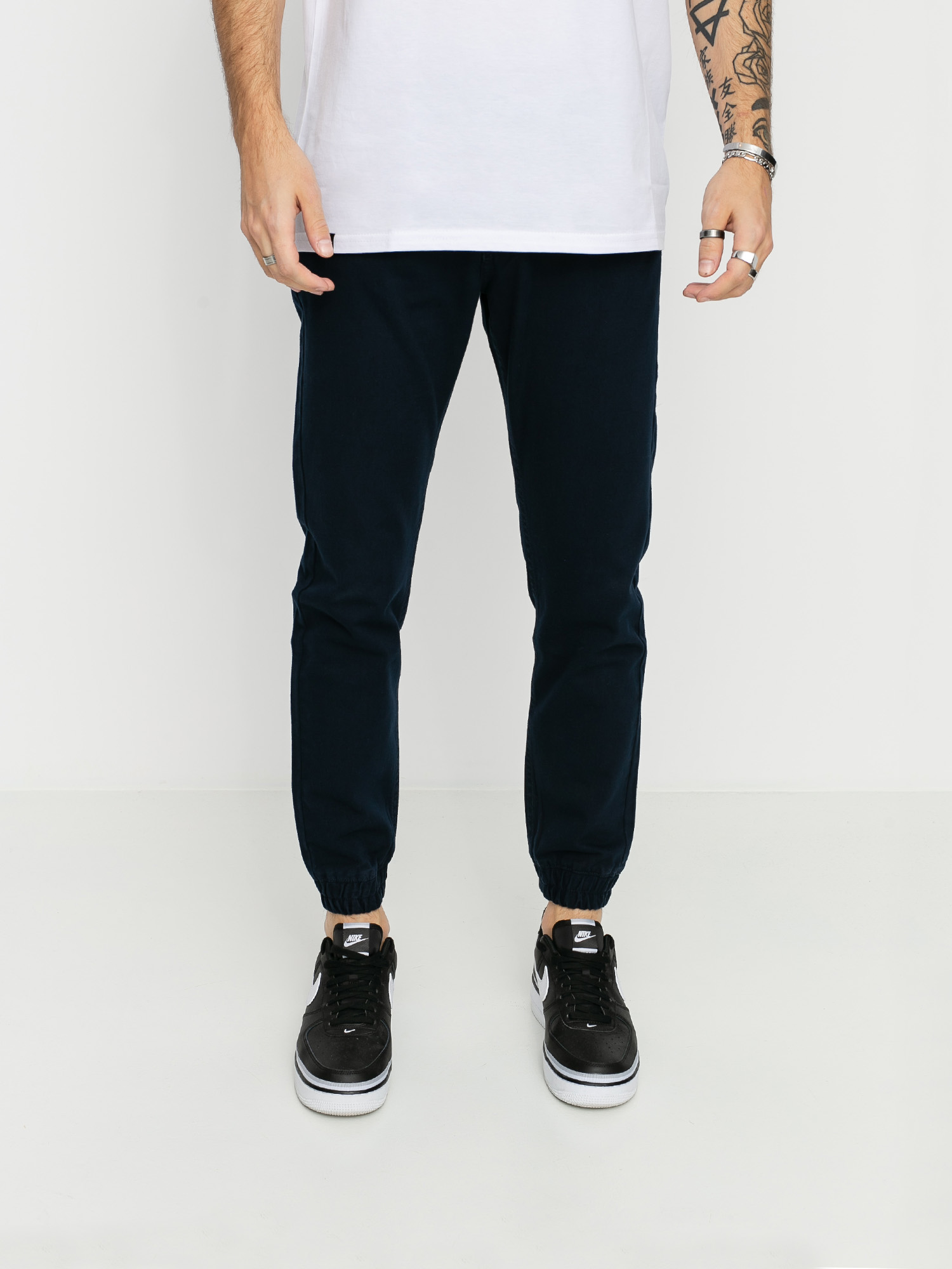 Spodnie MassDnm Base Joggers Sneaker Fit (navy)