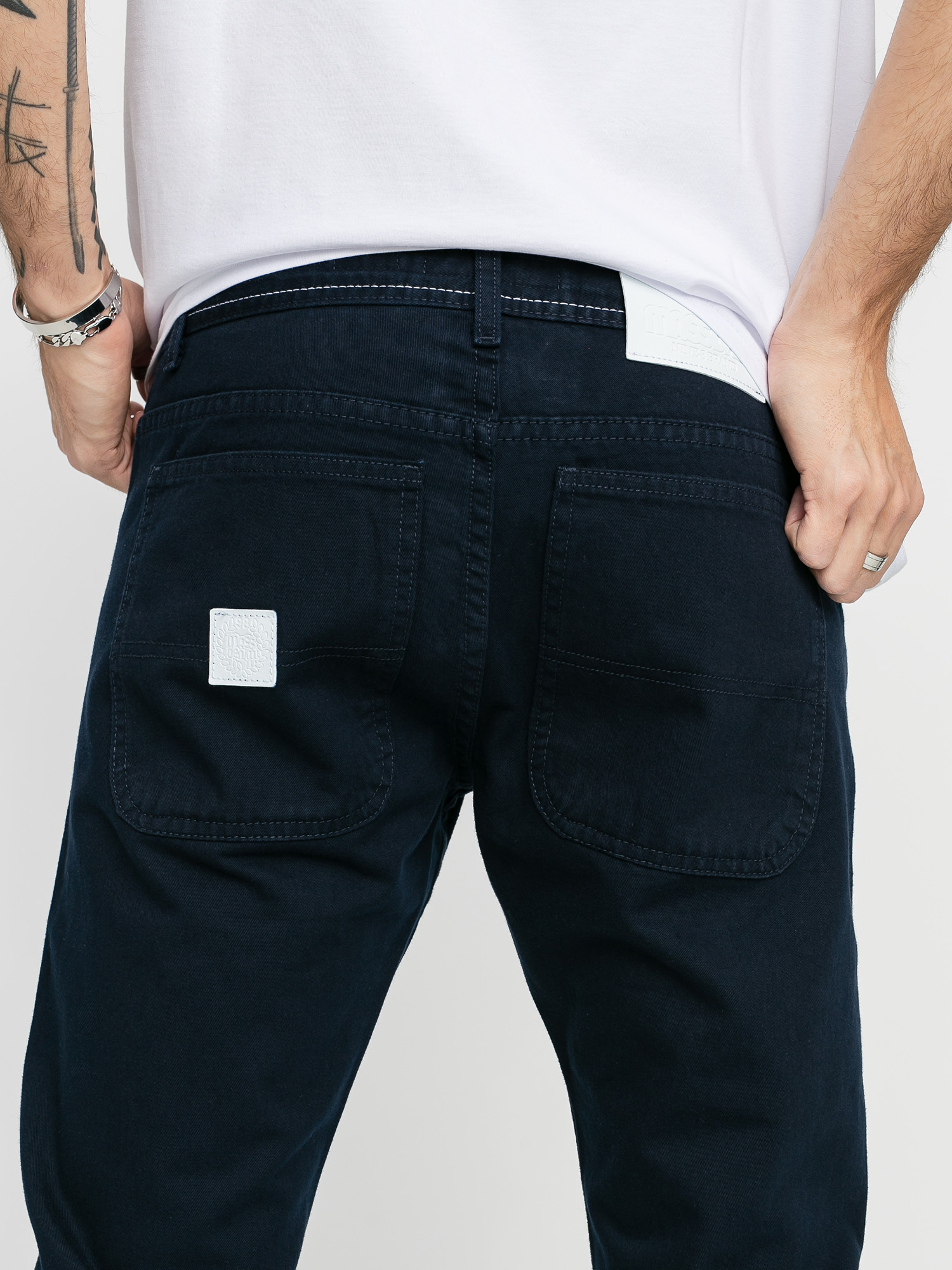 Spodnie MassDnm Base Joggers Sneaker Fit (navy)