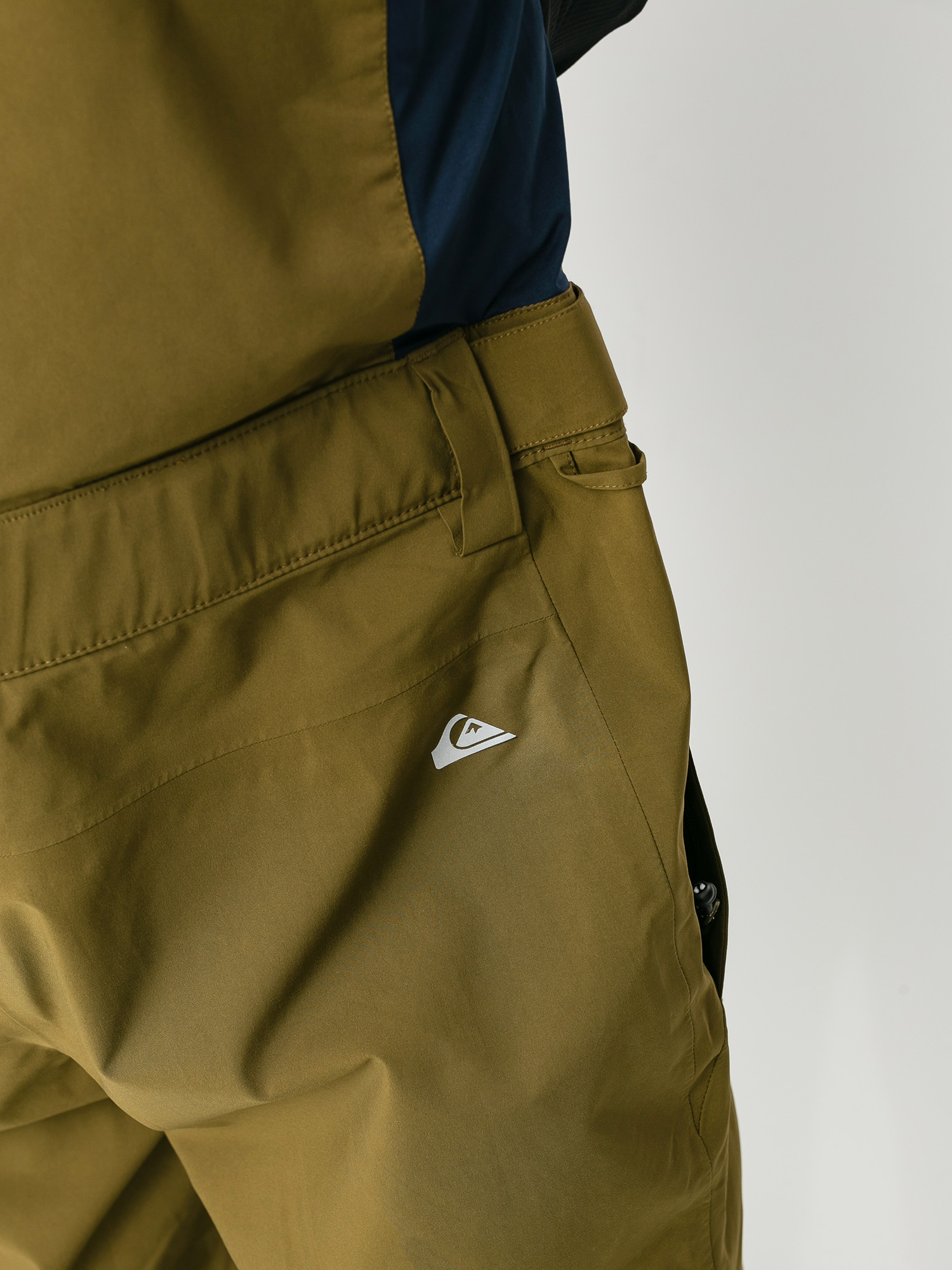 Męskie Spodnie snowboardowe Quiksilver Altostratus 2L Gore-Tex Bib (military olive)