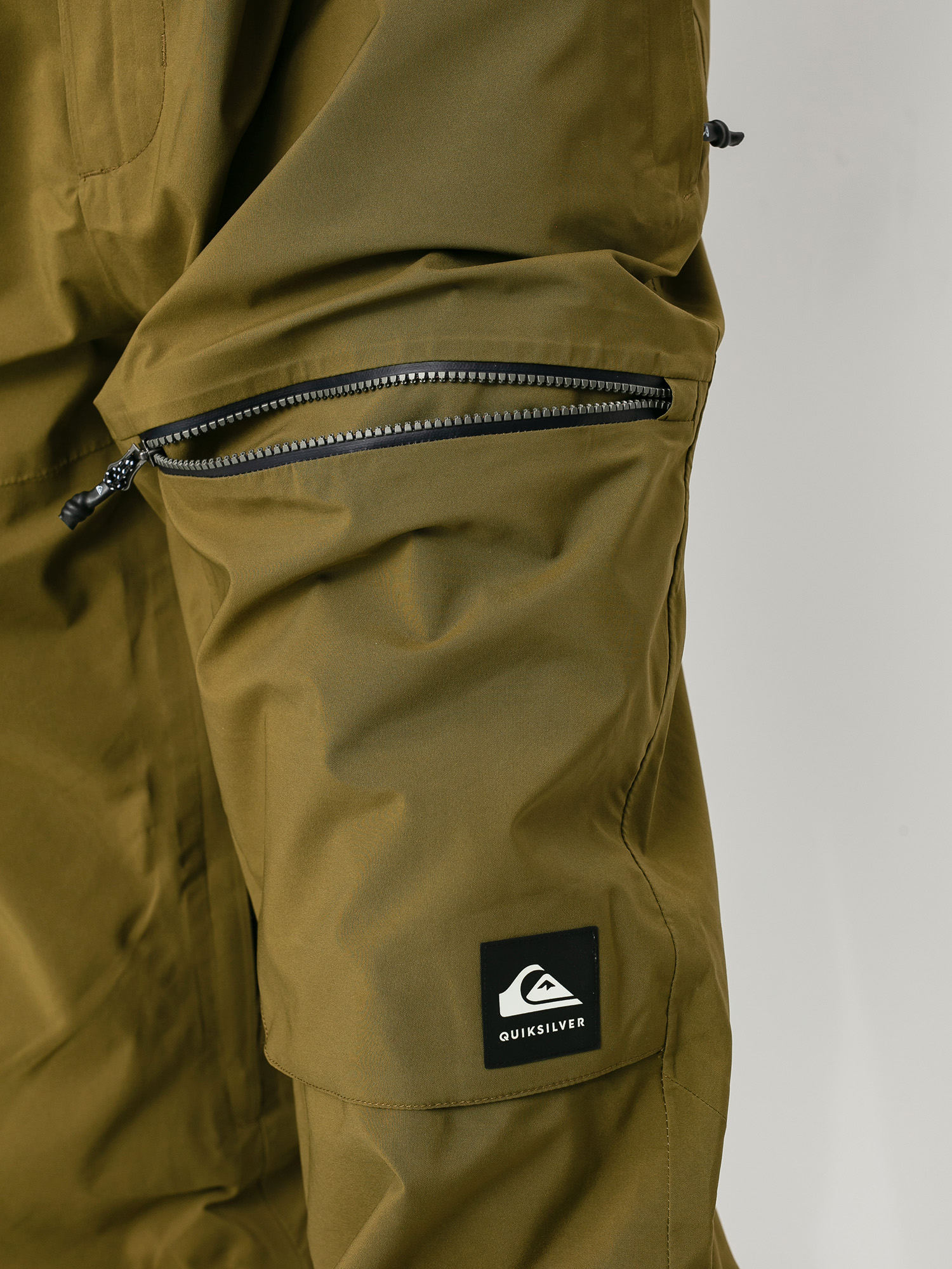 Męskie Spodnie snowboardowe Quiksilver Altostratus 2L Gore-Tex Bib (military olive)