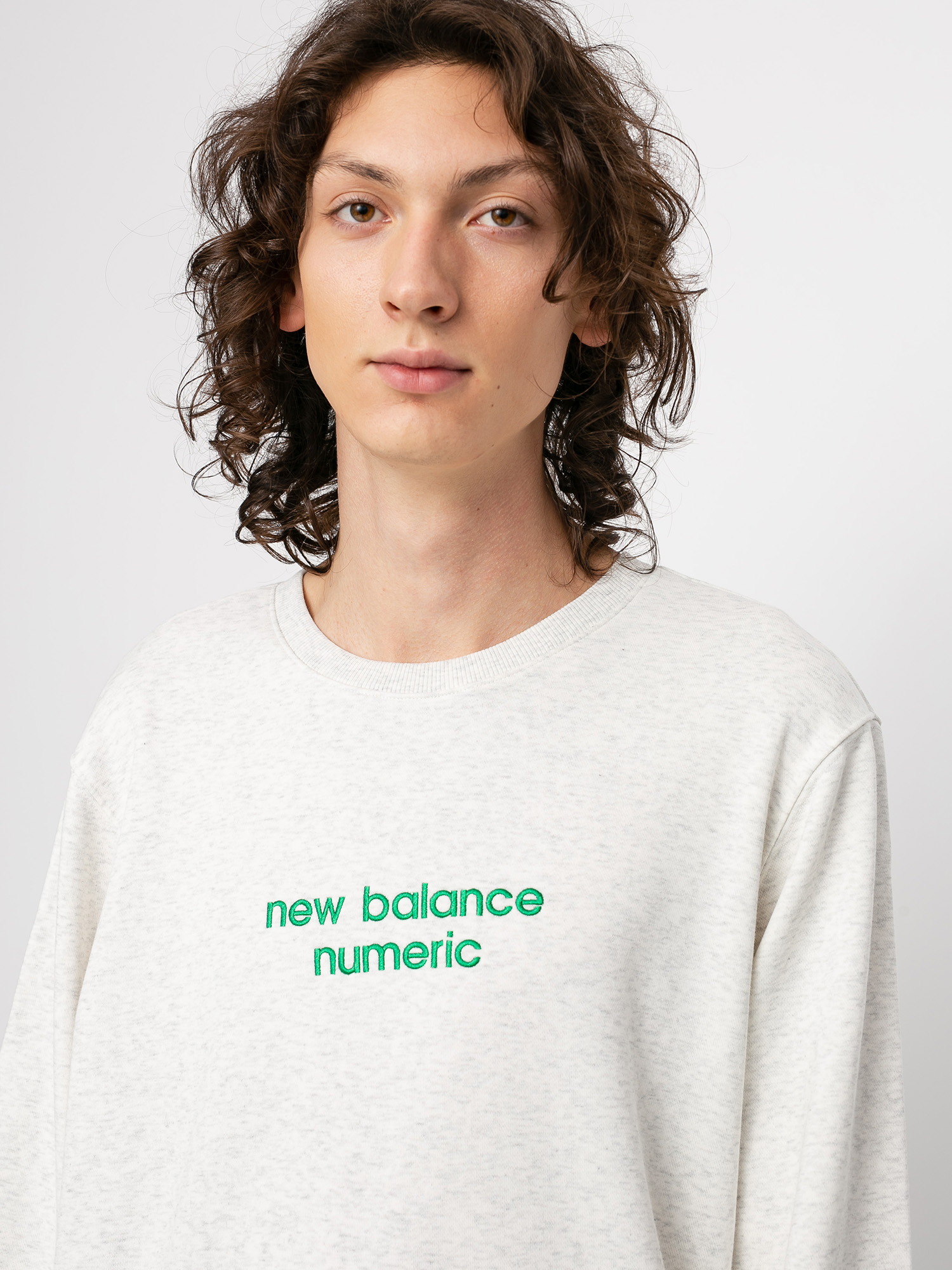 Bluza New Balance Numeric Boutique Crew (grey)