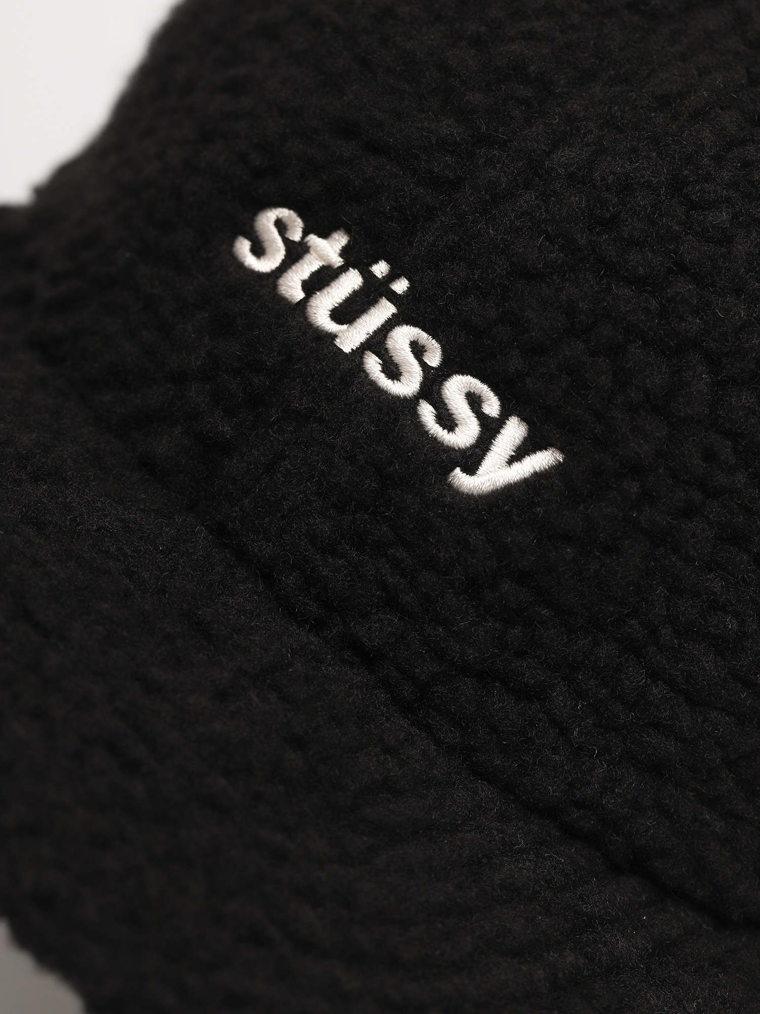 Czapka z daszkiem Stussy Sherpa Fleece Low Pro ZD (black)