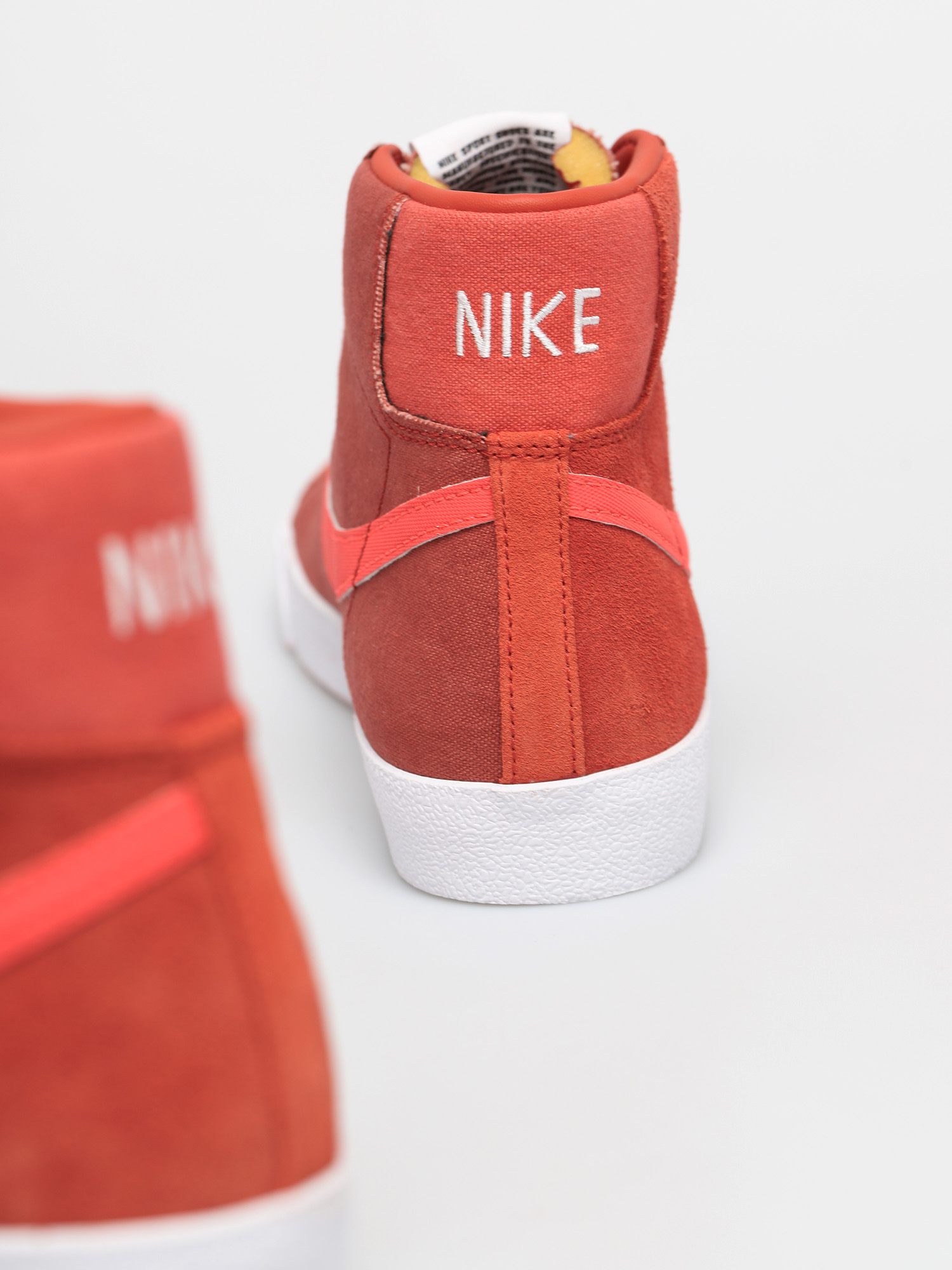 Buty Nike Blazer 77 Vintage (mantra orange/bright crimson)