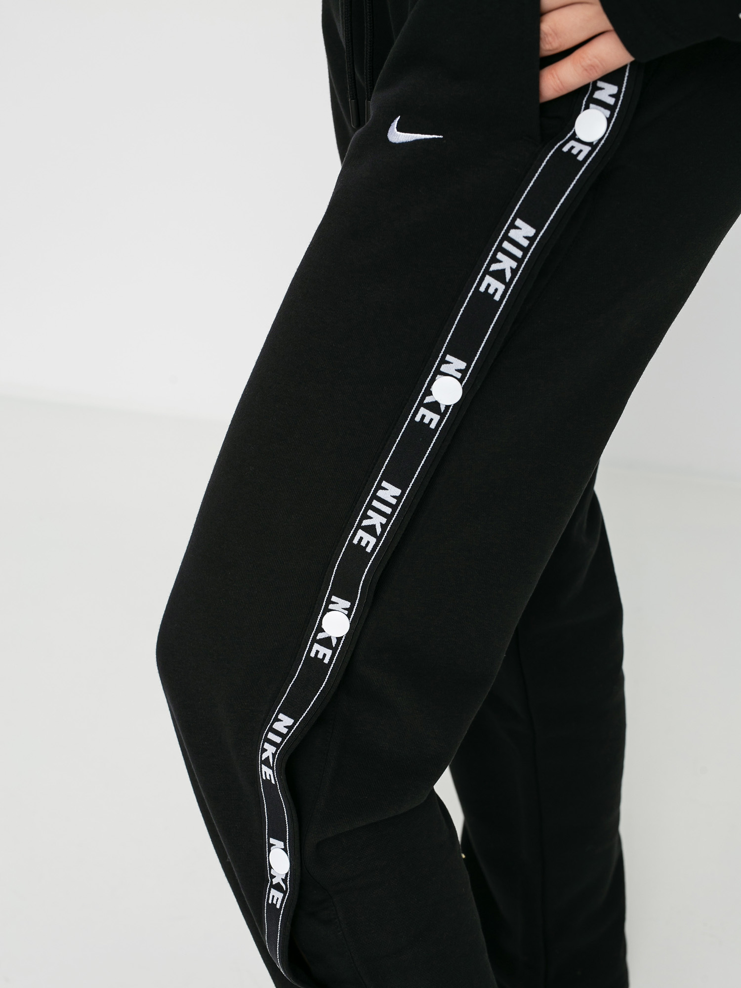 Spodnie Nike Sportswear Wmn (black/black/black/white)