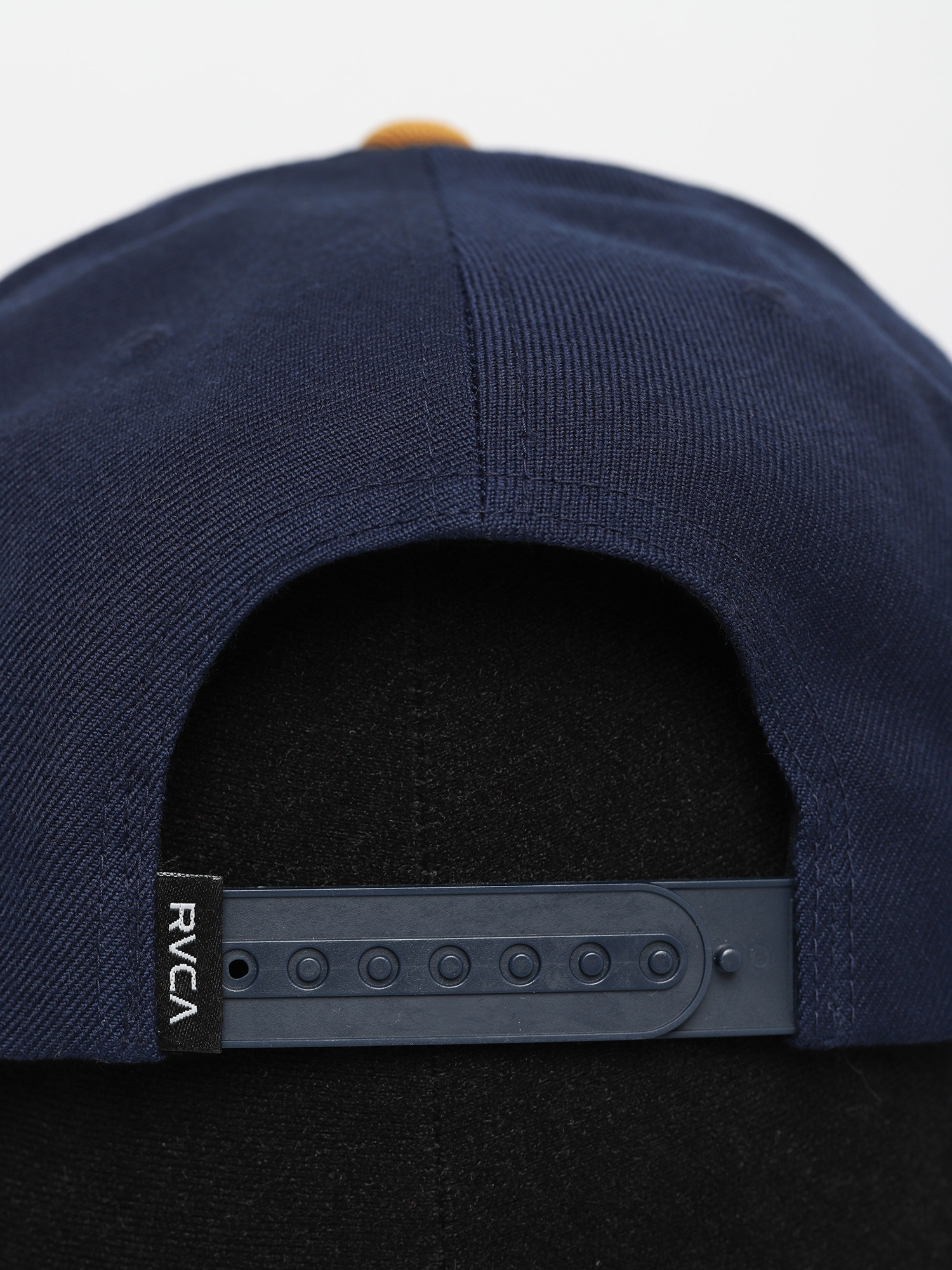 Czapka z daszkiem RVCA Va Patch Snapback ZD (navy/khaki)