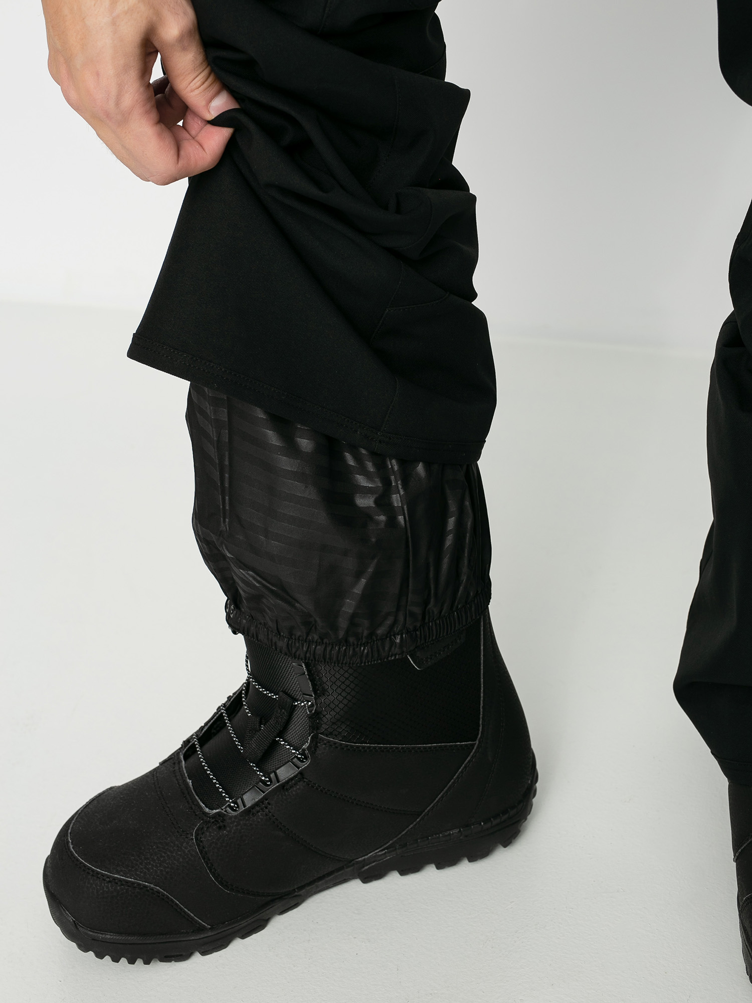 Męskie Spodnie snowboardowe Volcom Klocker Tight (black)