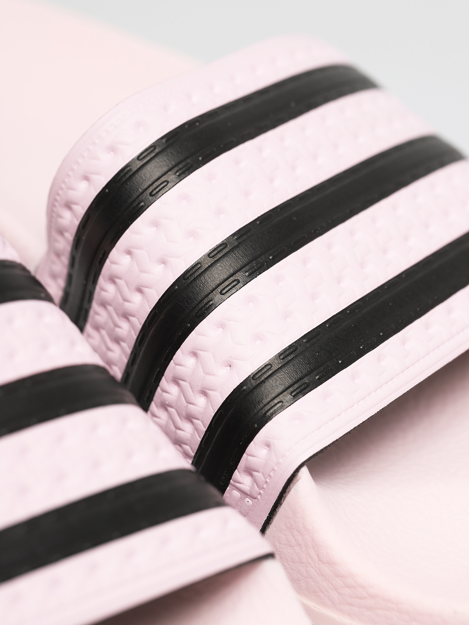 Klapki adidas Originals Adilette Wmn (clpink/clpink/cblack)