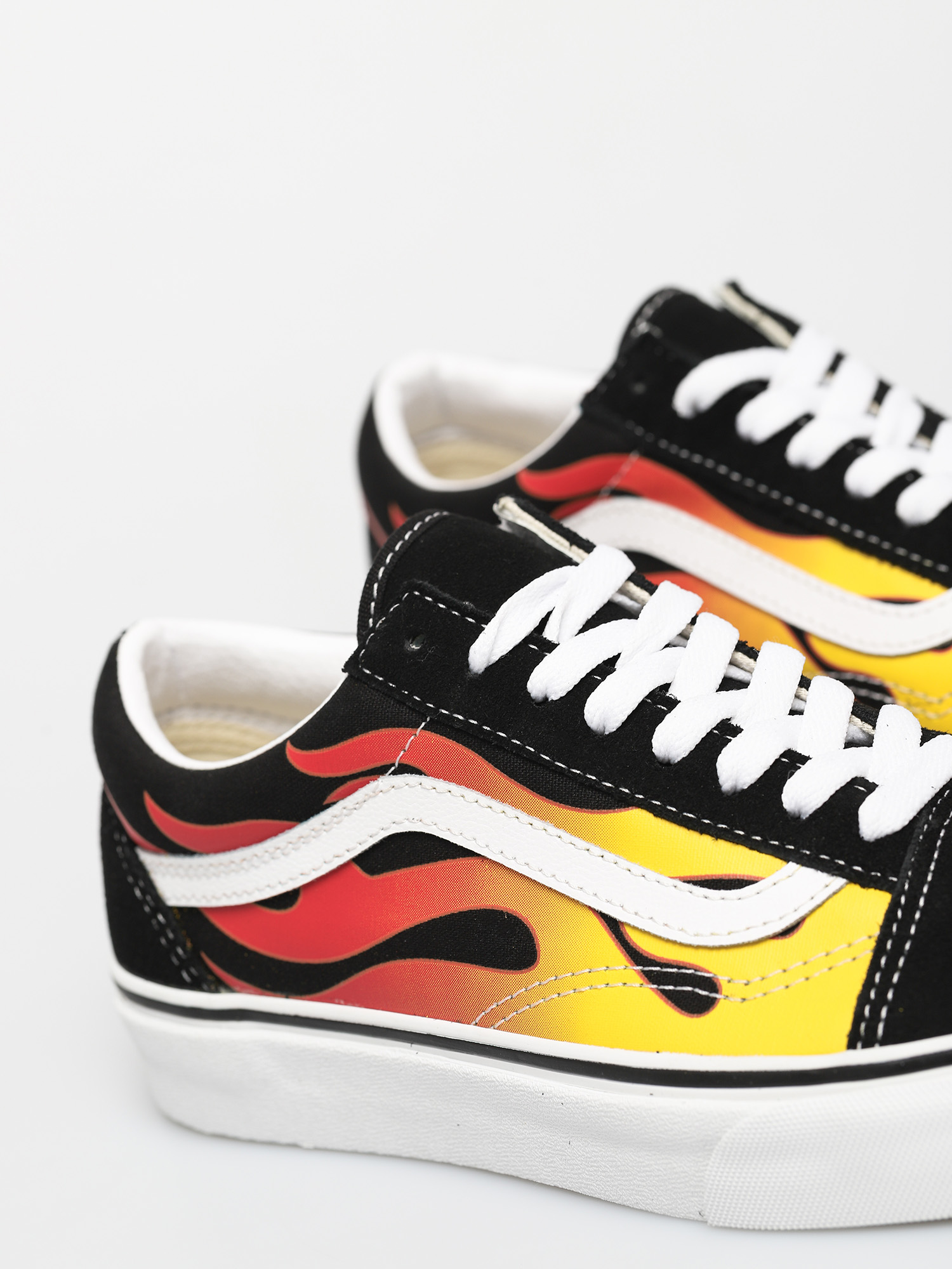 Vans Old Skool Skate Shoes Black Flame Wall “Off The Wall