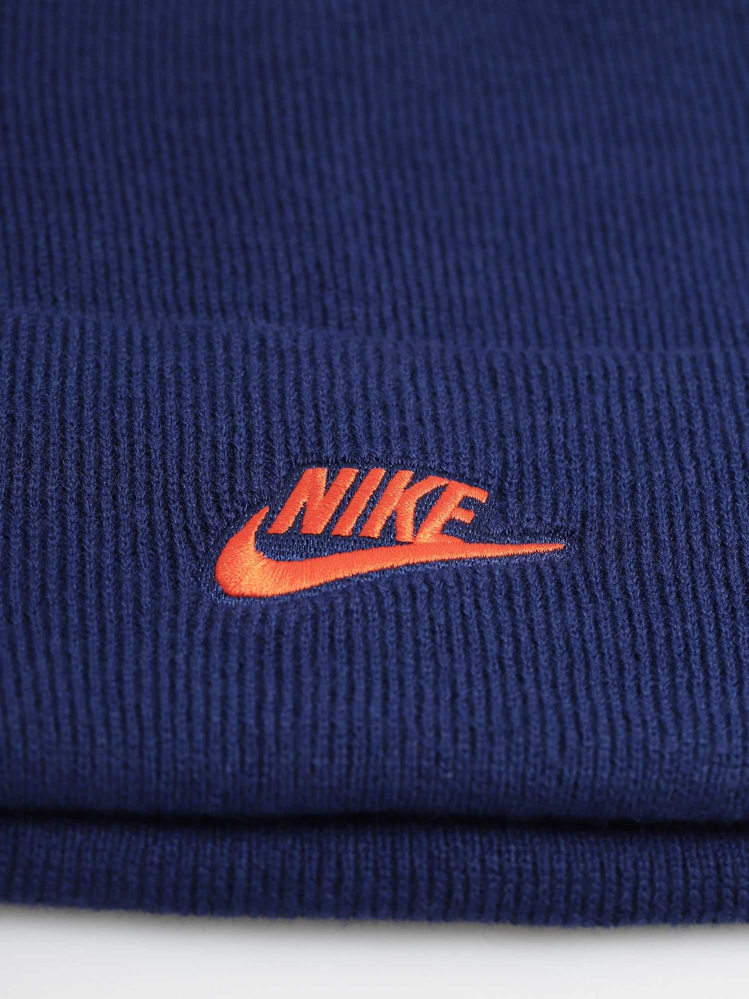 Czapka zimowa Nike Cuffed Beanie Utility (blue void)