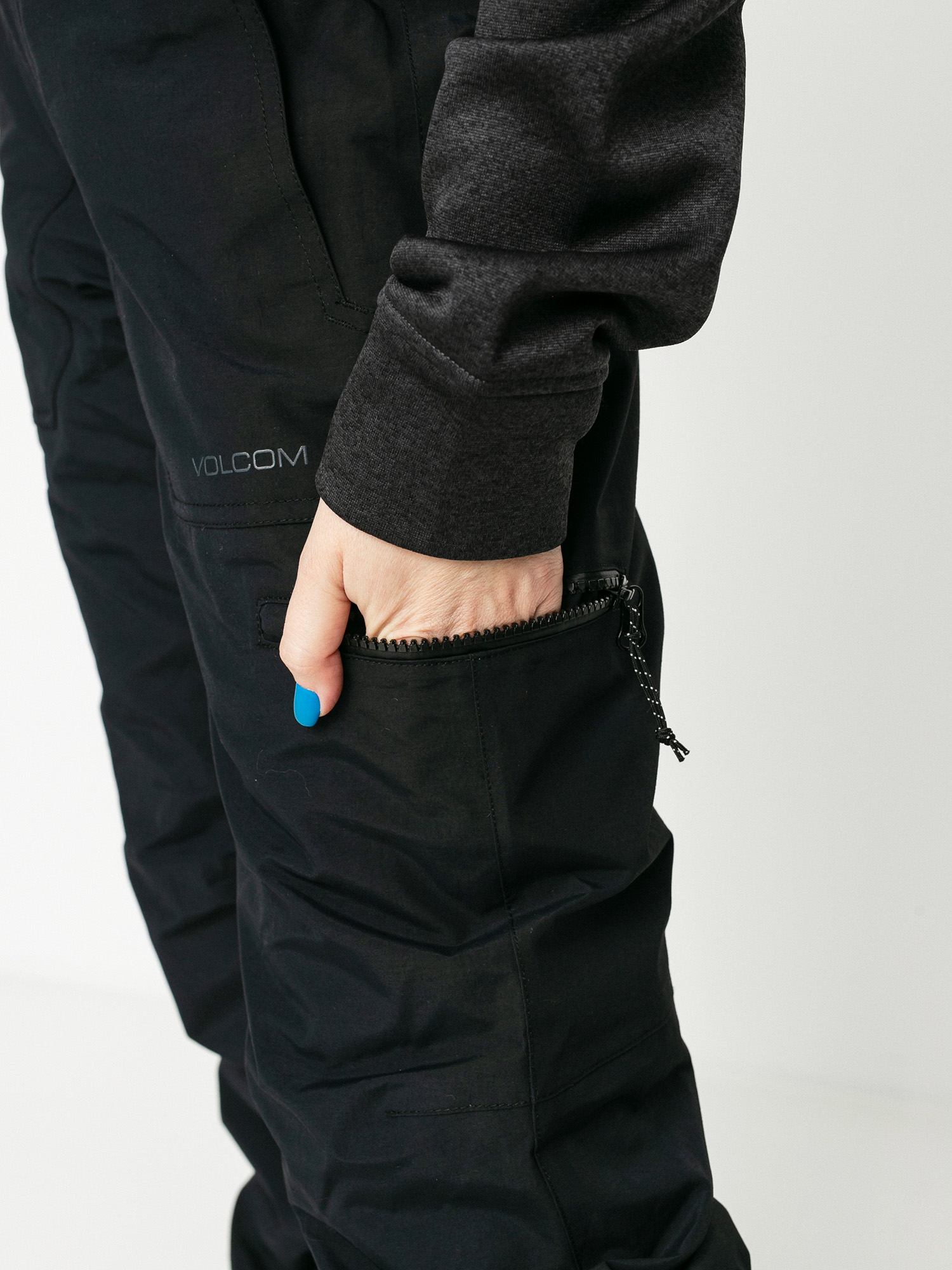 Damskie Spodnie snowboardowe Volcom Knox Ins Gore Tex (black)