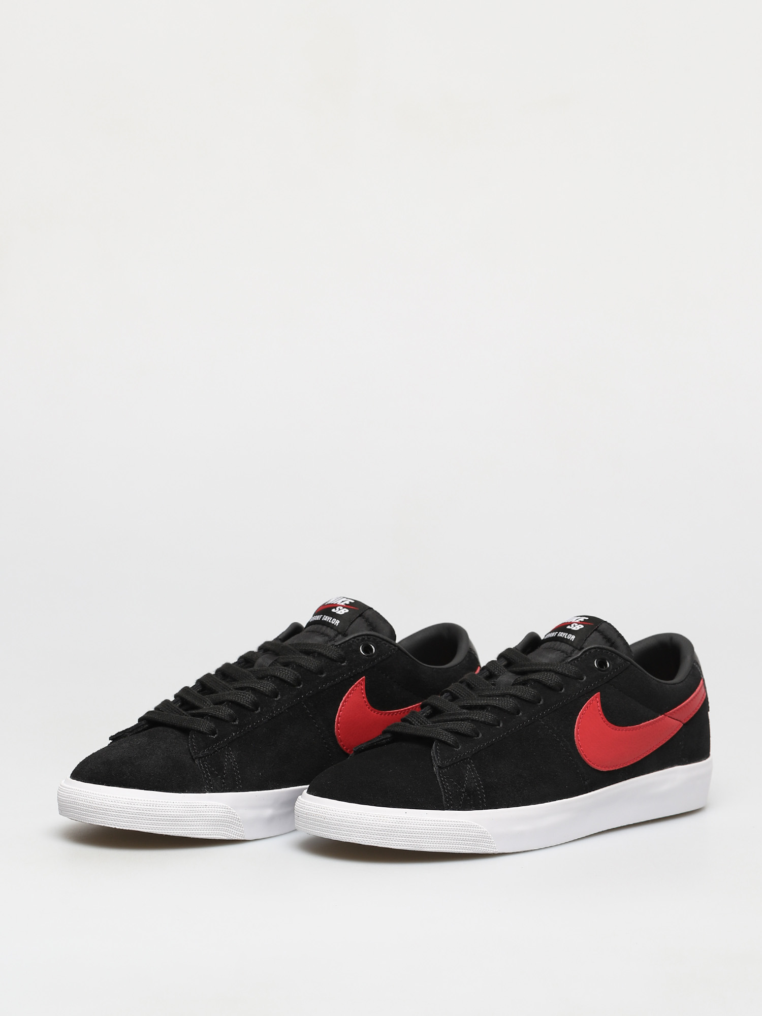 Buty Nike SB Blazer Low Gt (black/university red black white)